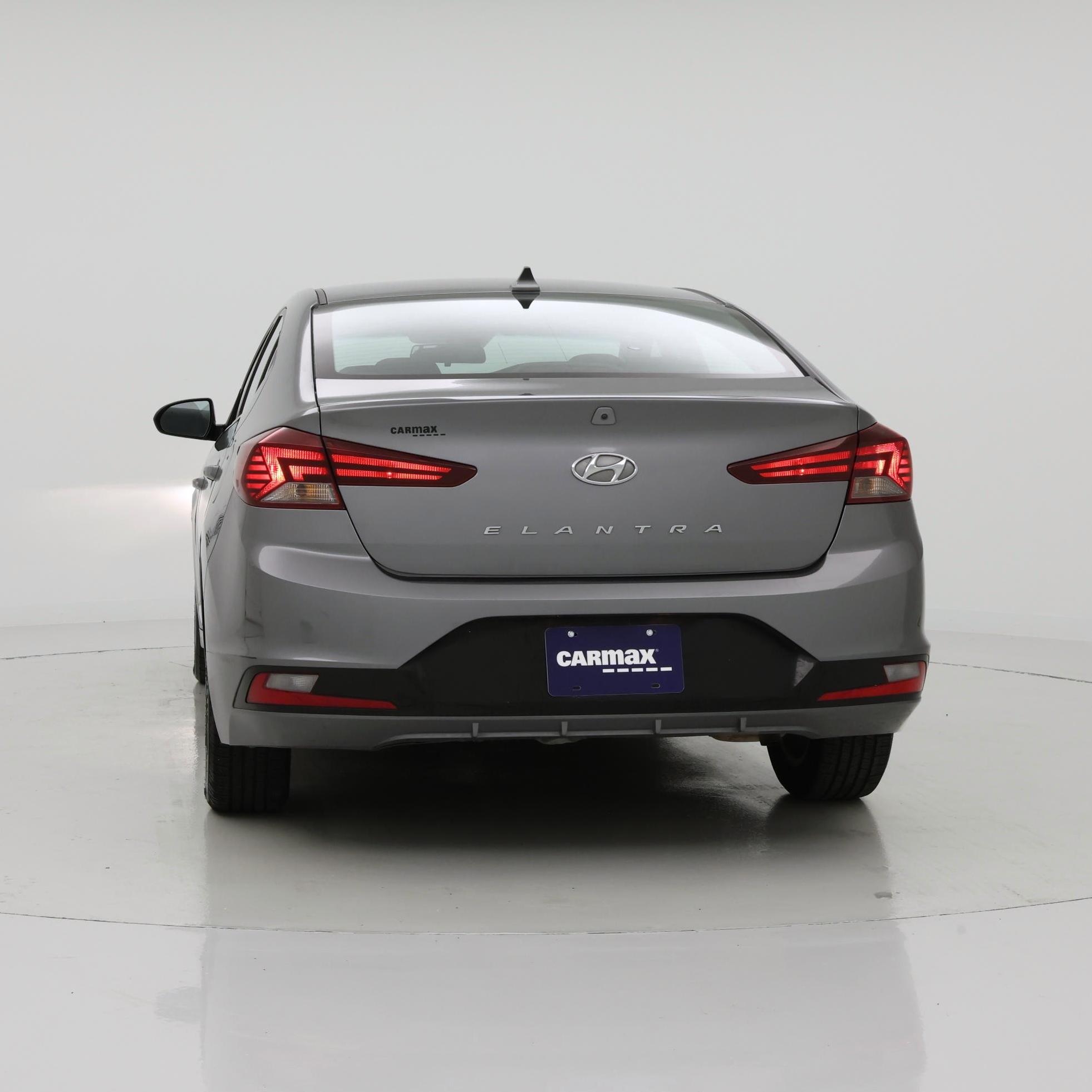 Thumbnail: 2019 Hyundai Elantra - 6