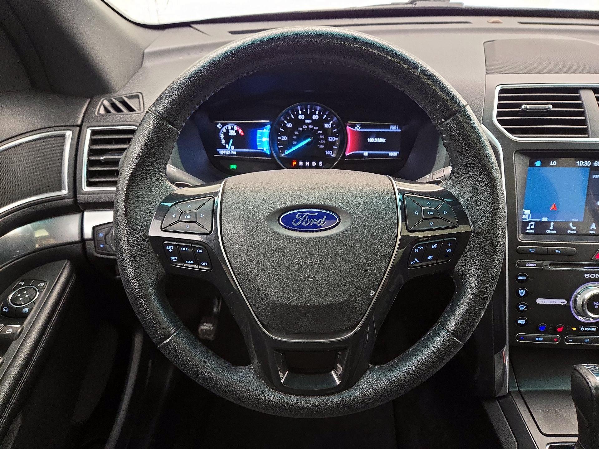 Thumbnail: 2017 Ford Explorer - 10
