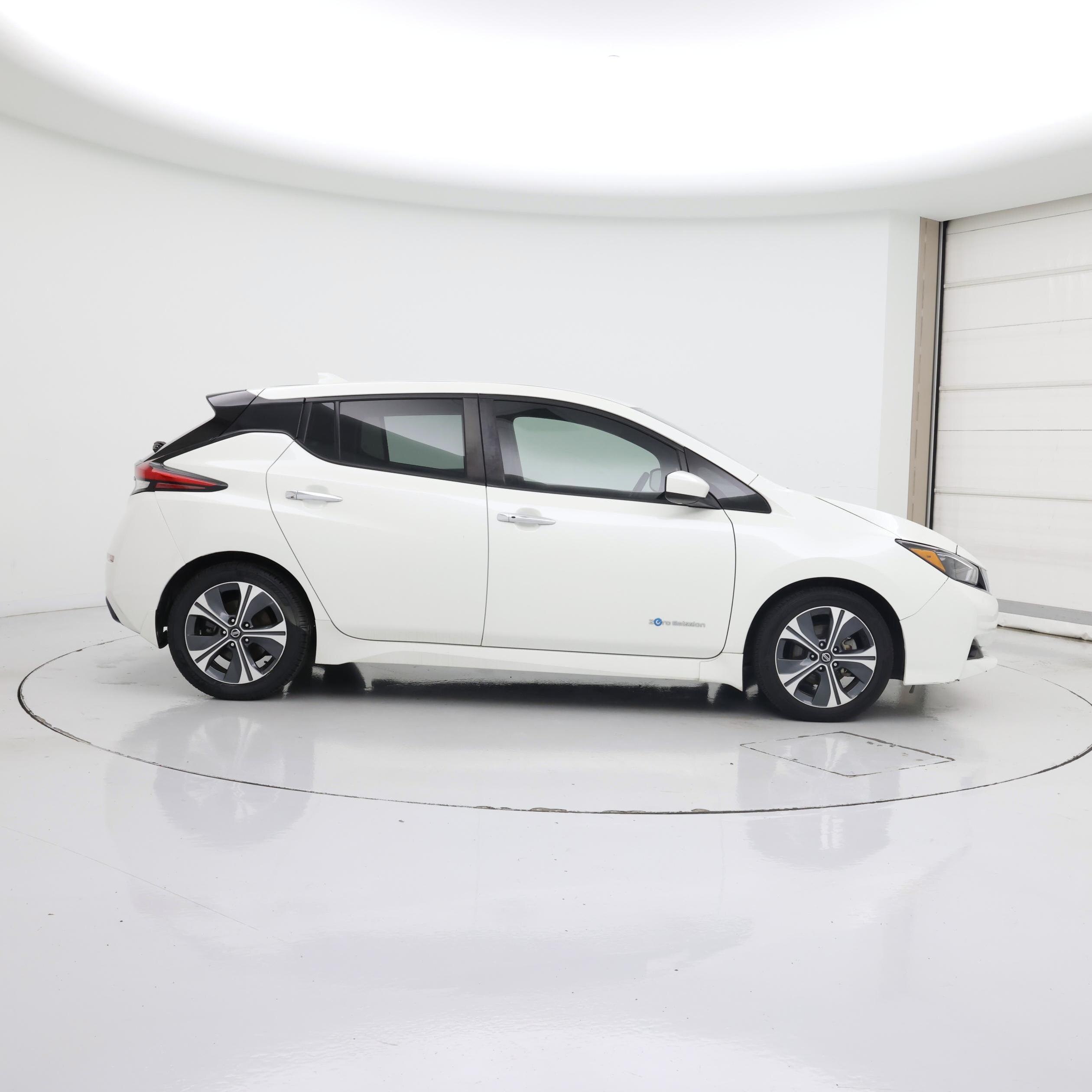 Thumbnail: 2019 Nissan Leaf - 7