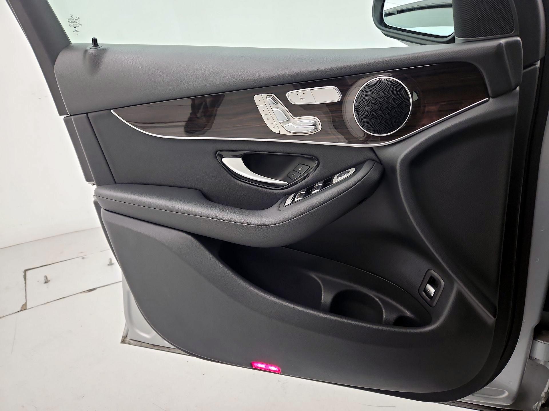 Thumbnail: 2019 Mercedes-Benz GLC - 12