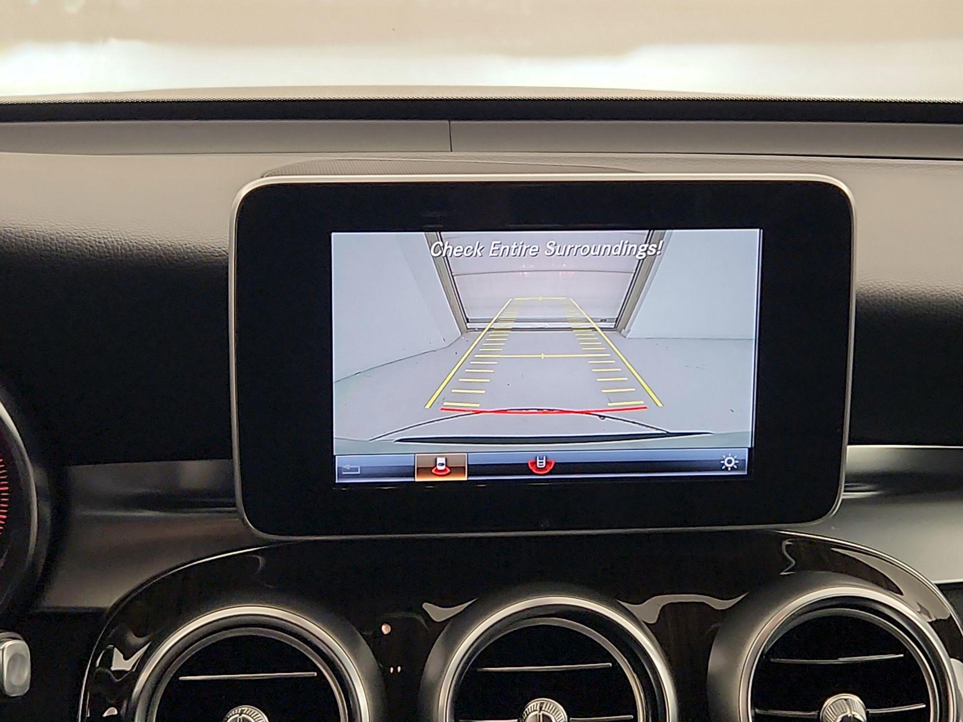Thumbnail: 2019 Mercedes-Benz GLC - 14