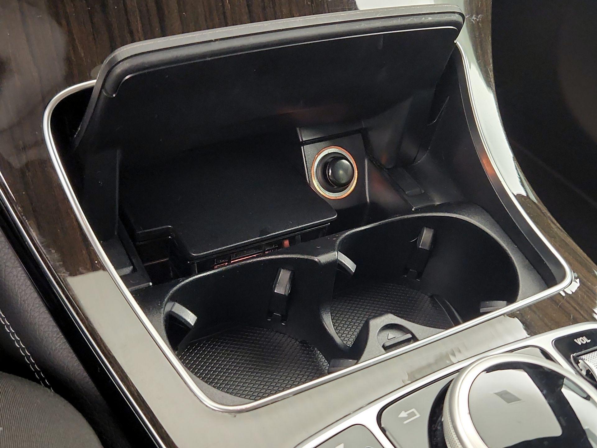 Thumbnail: 2019 Mercedes-Benz GLC - 18