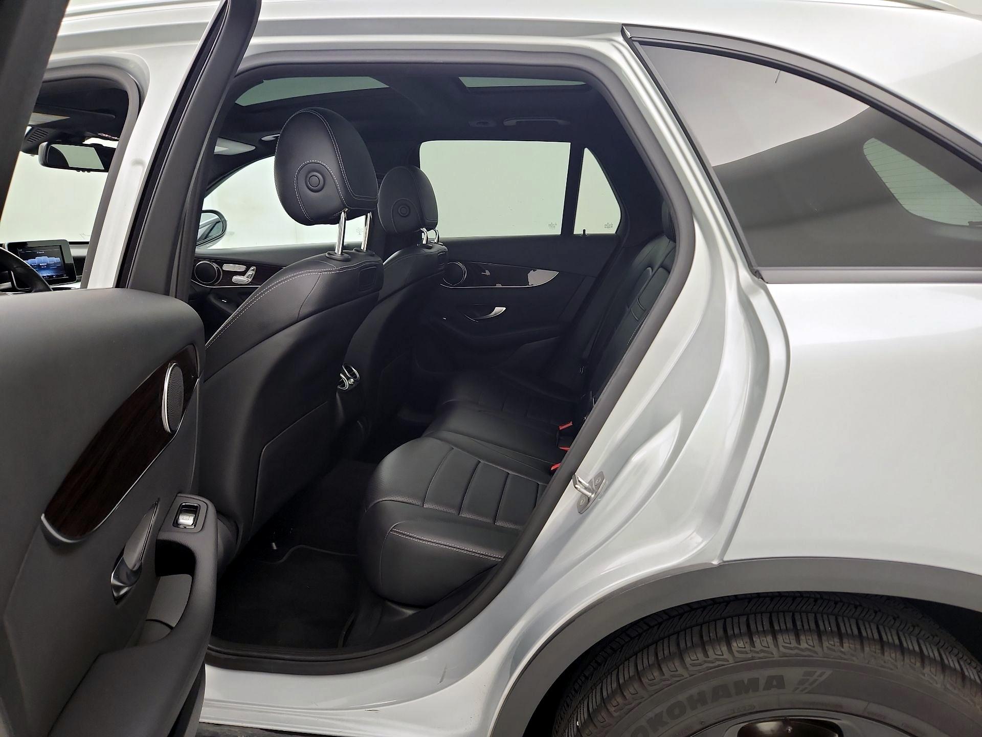 Thumbnail: 2019 Mercedes-Benz GLC - 20