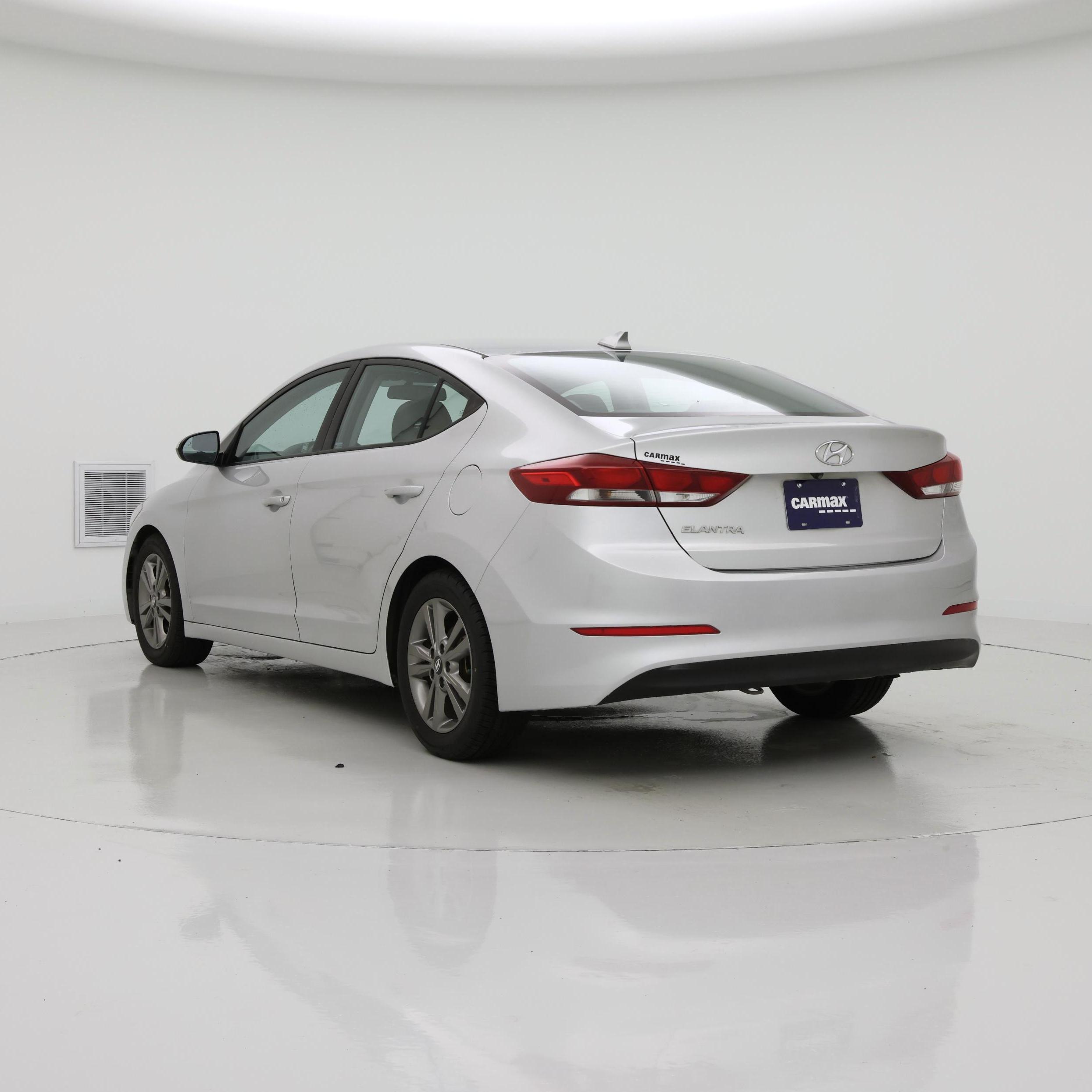 Thumbnail: 2018 Hyundai Elantra - 2