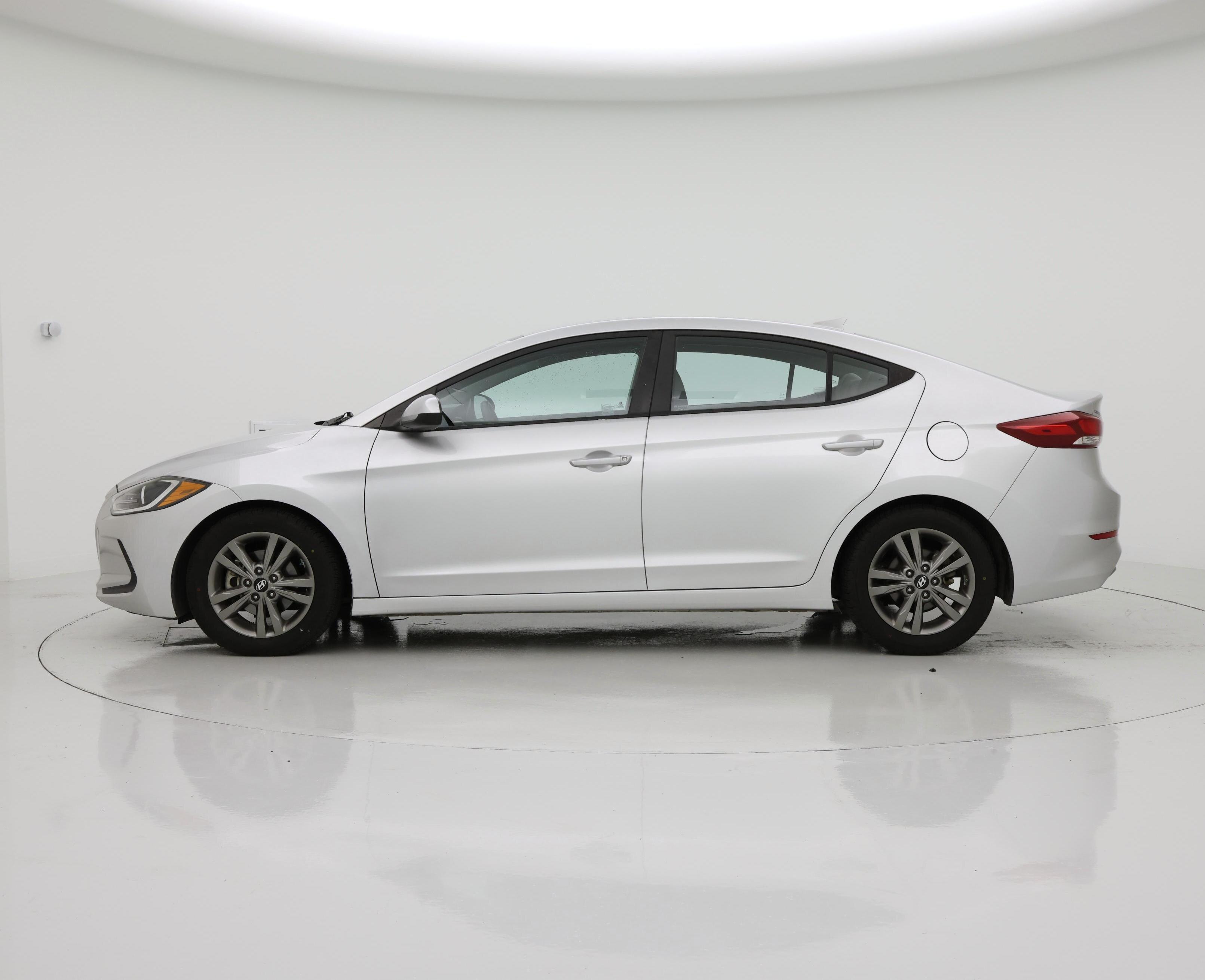 Thumbnail: 2018 Hyundai Elantra - 3