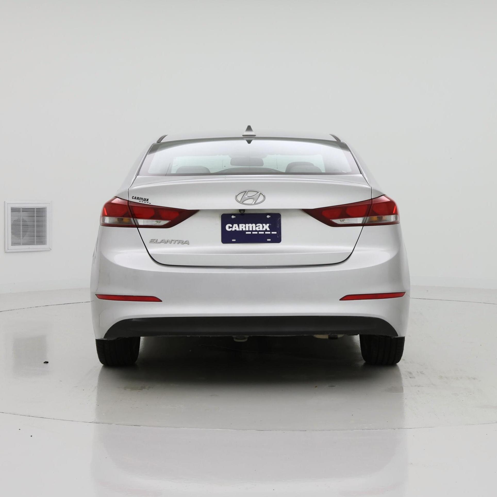 Thumbnail: 2018 Hyundai Elantra - 6