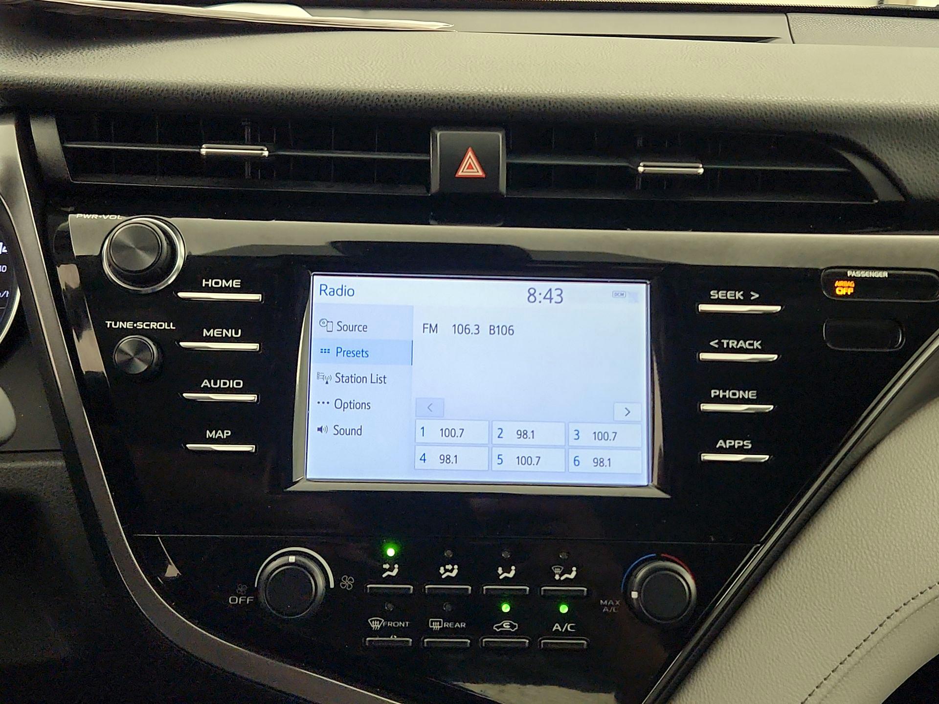 Thumbnail: 2019 Toyota Camry - 15