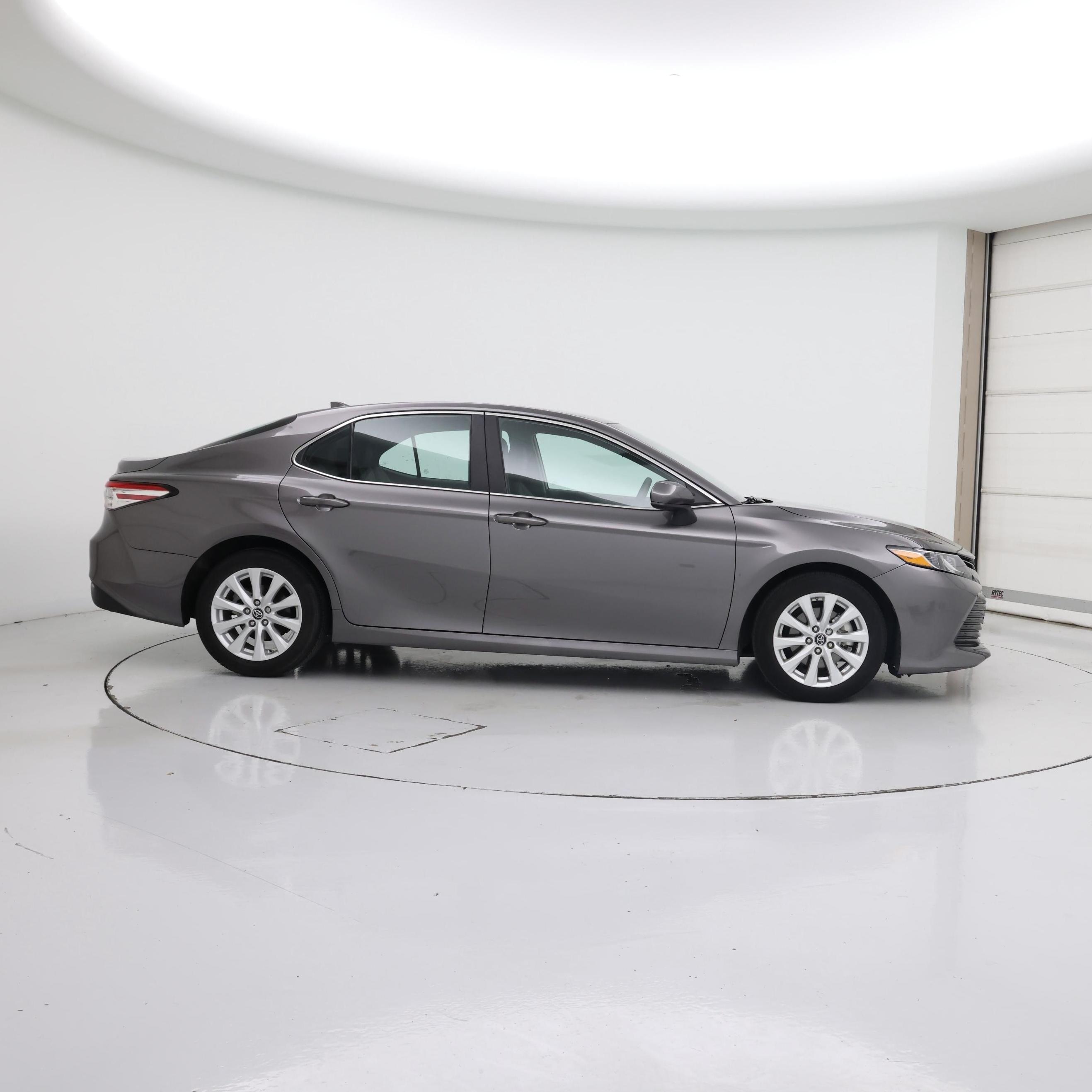 Thumbnail: 2019 Toyota Camry - 7
