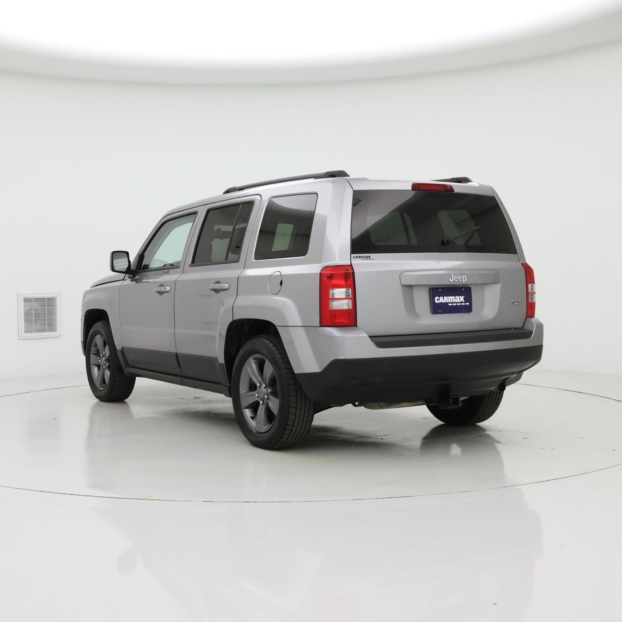 Thumbnail: 2015 Jeep Patriot - 2