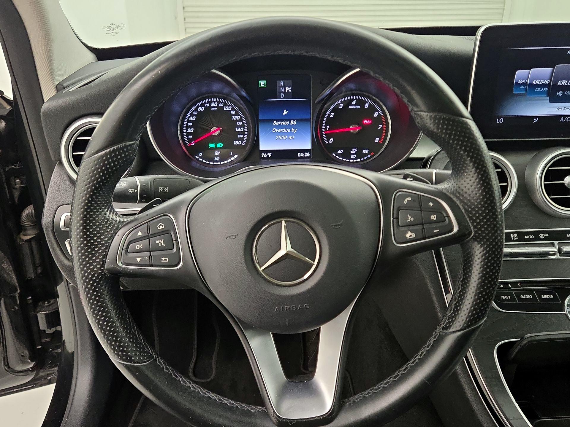 Thumbnail: 2016 Mercedes-Benz C-Class - 10