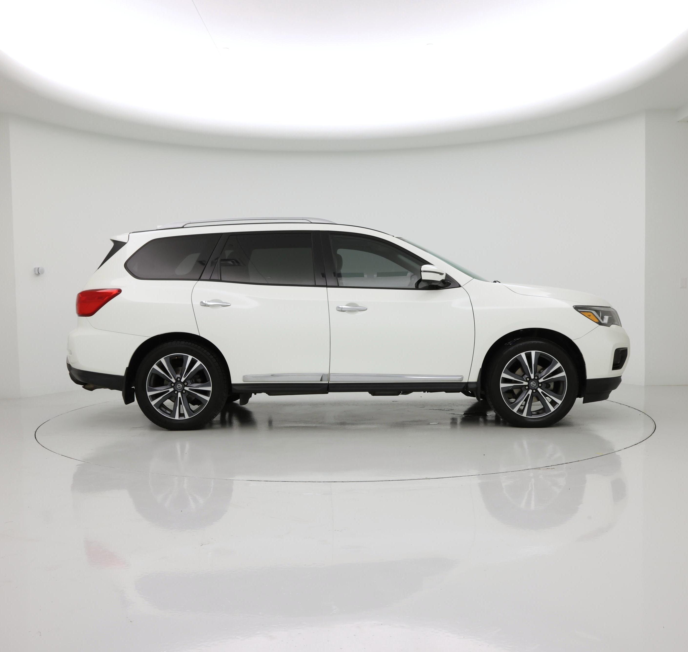 Thumbnail: 2020 Nissan Pathfinder - 7