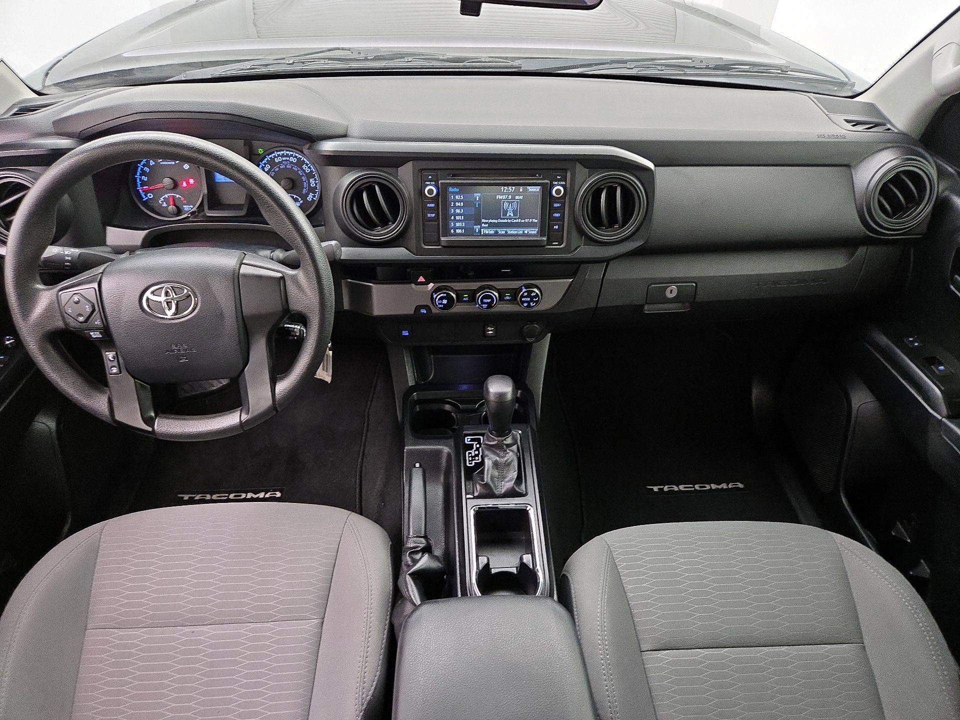 Thumbnail: 2017 Toyota Tacoma - 9