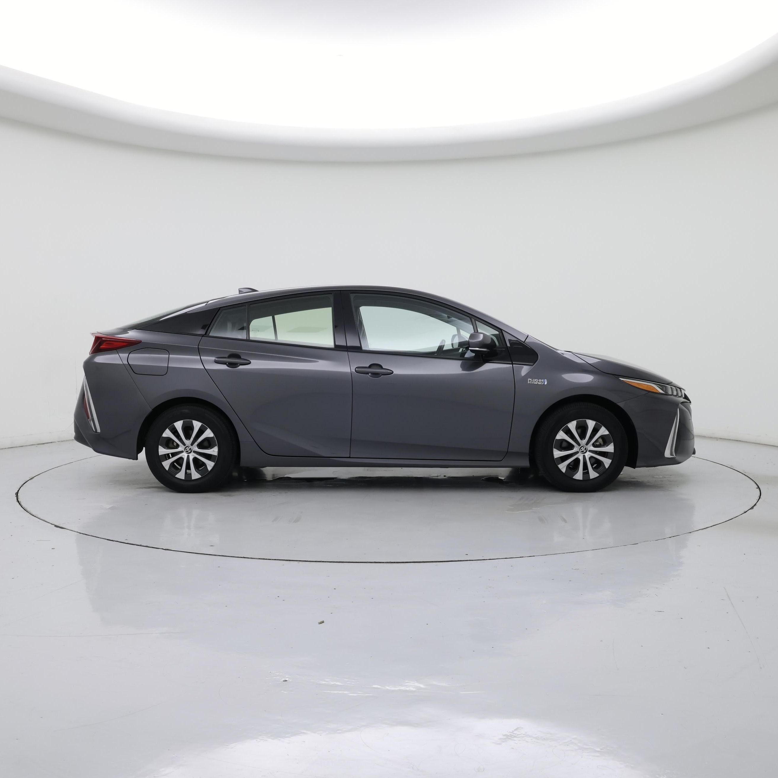 Thumbnail: 2020 Toyota Prius Prime - 7