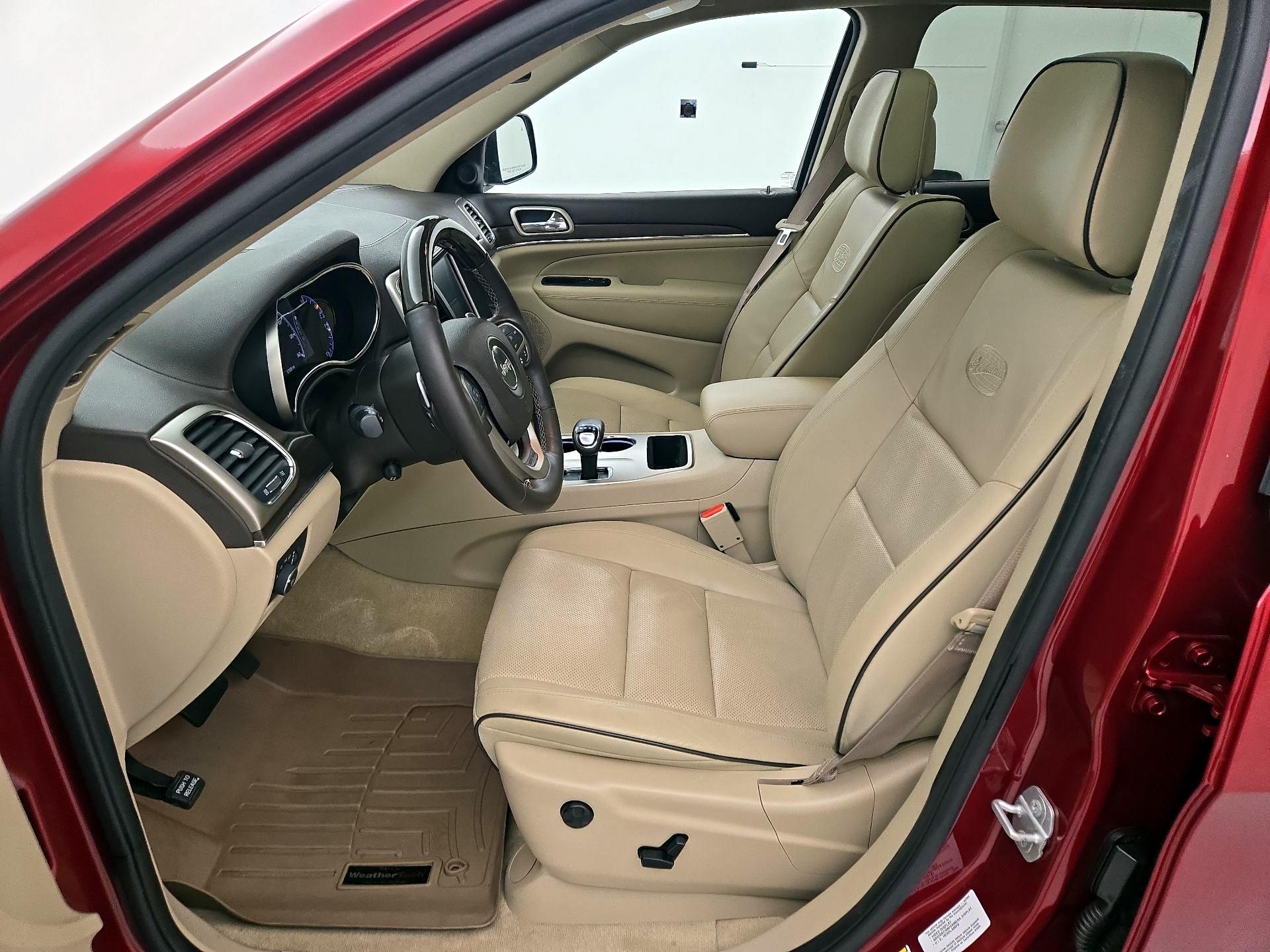 Thumbnail: 2015 Jeep Grand Cherokee - 11