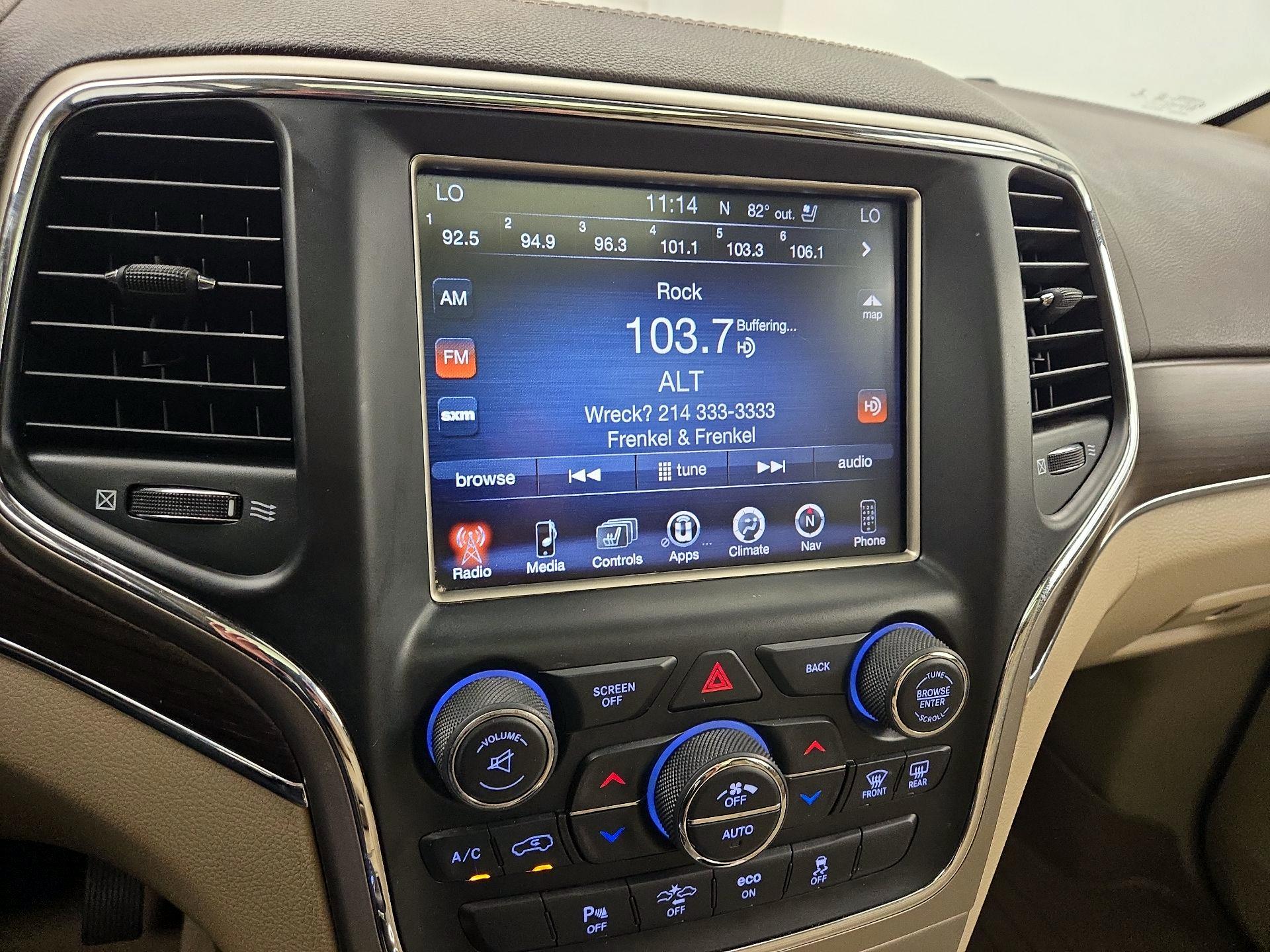Thumbnail: 2015 Jeep Grand Cherokee - 16