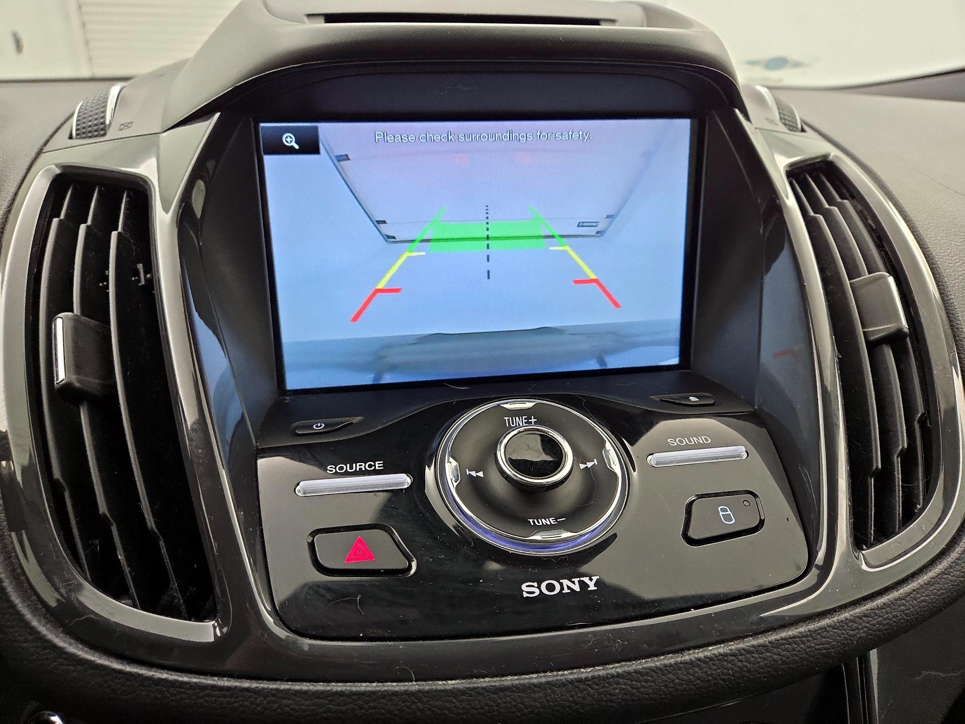 Thumbnail: 2015 Ford Escape - 15