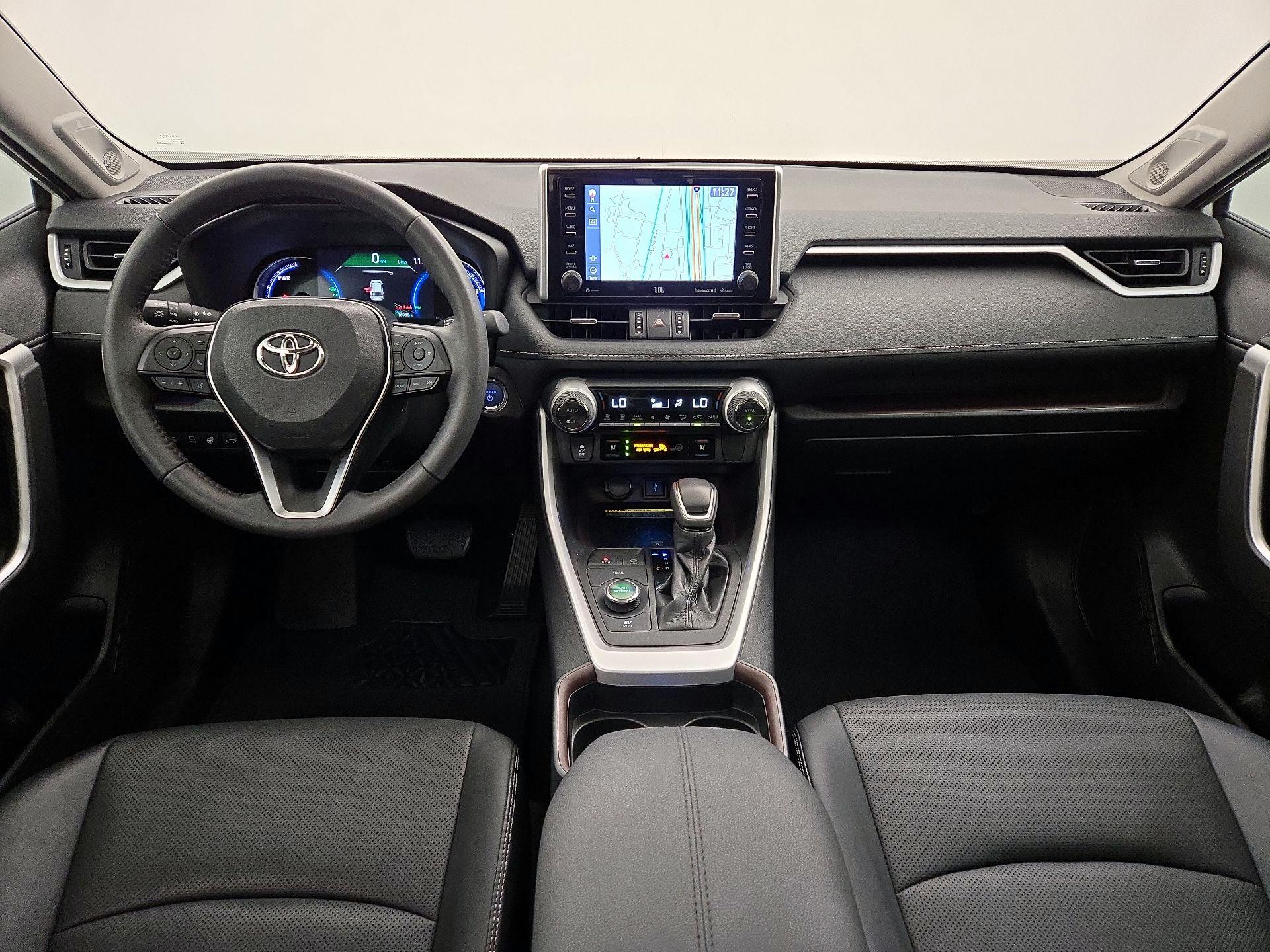 Thumbnail: 2021 Toyota RAV4 - 9