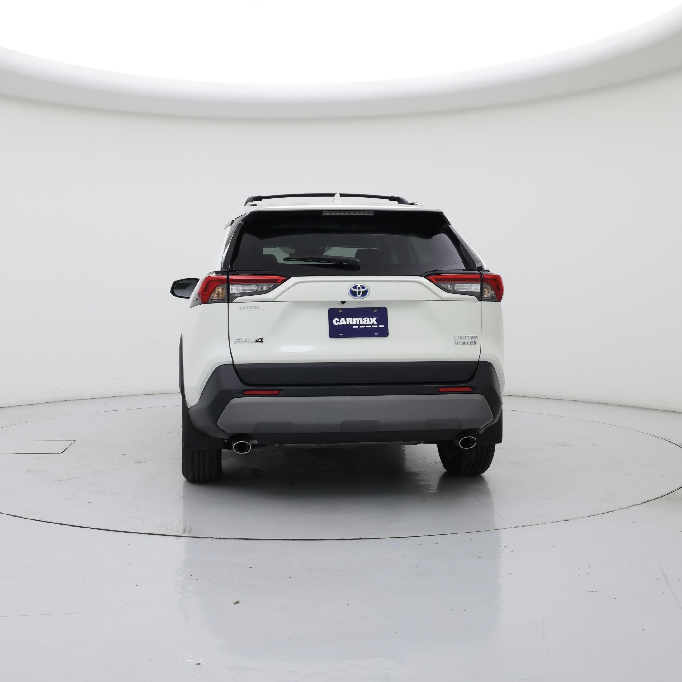Thumbnail: 2021 Toyota RAV4 - 6