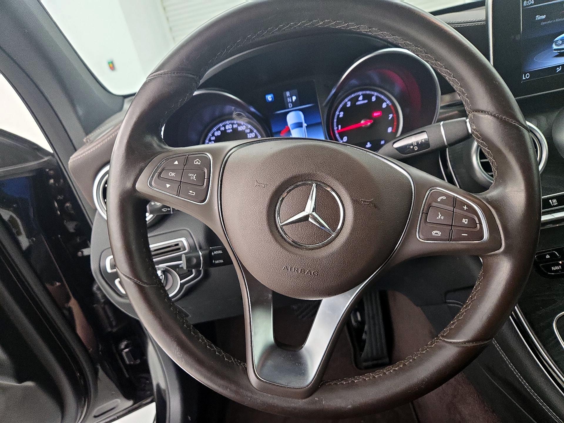 Thumbnail: 2018 Mercedes-Benz GLC - 11