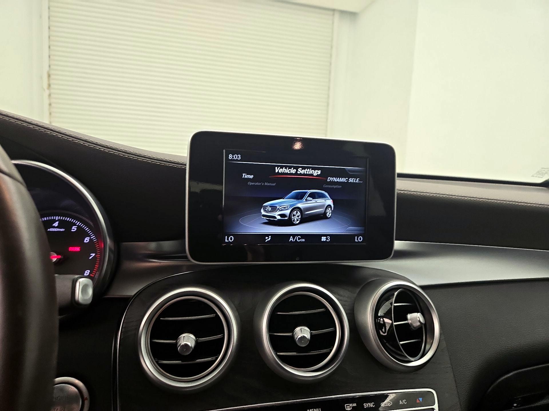 Thumbnail: 2018 Mercedes-Benz GLC - 13