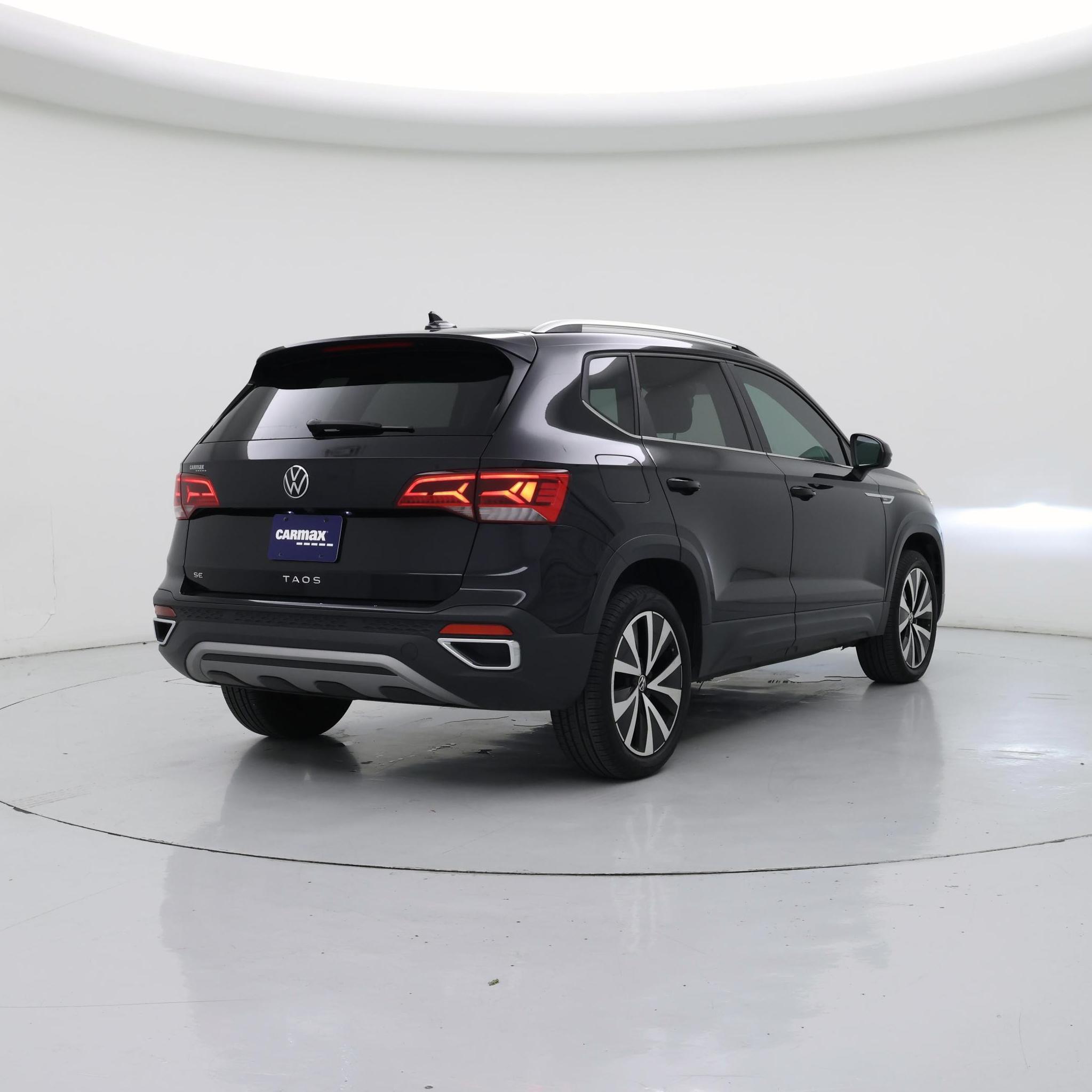 Thumbnail: 2022 Volkswagen Taos - 8
