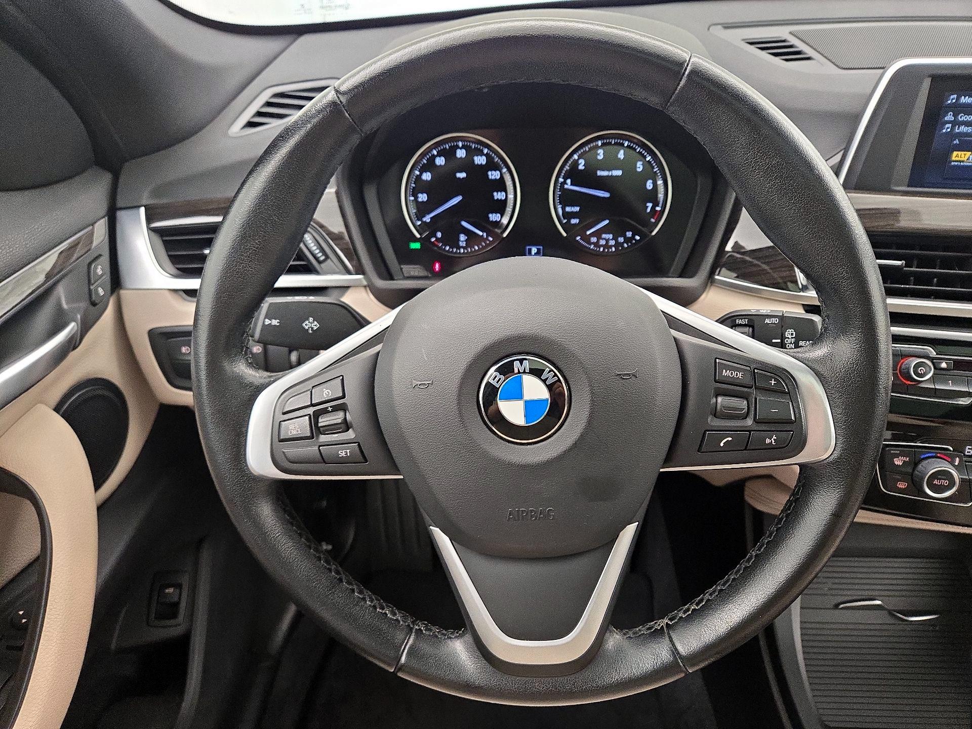 Thumbnail: 2018 BMW X1 - 10