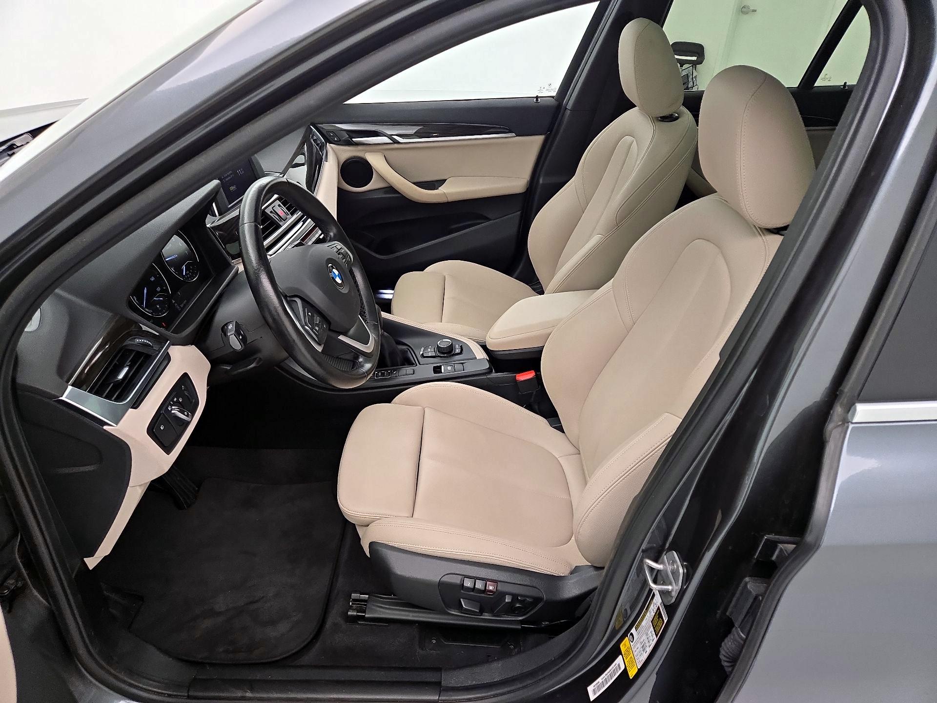 Thumbnail: 2018 BMW X1 - 11