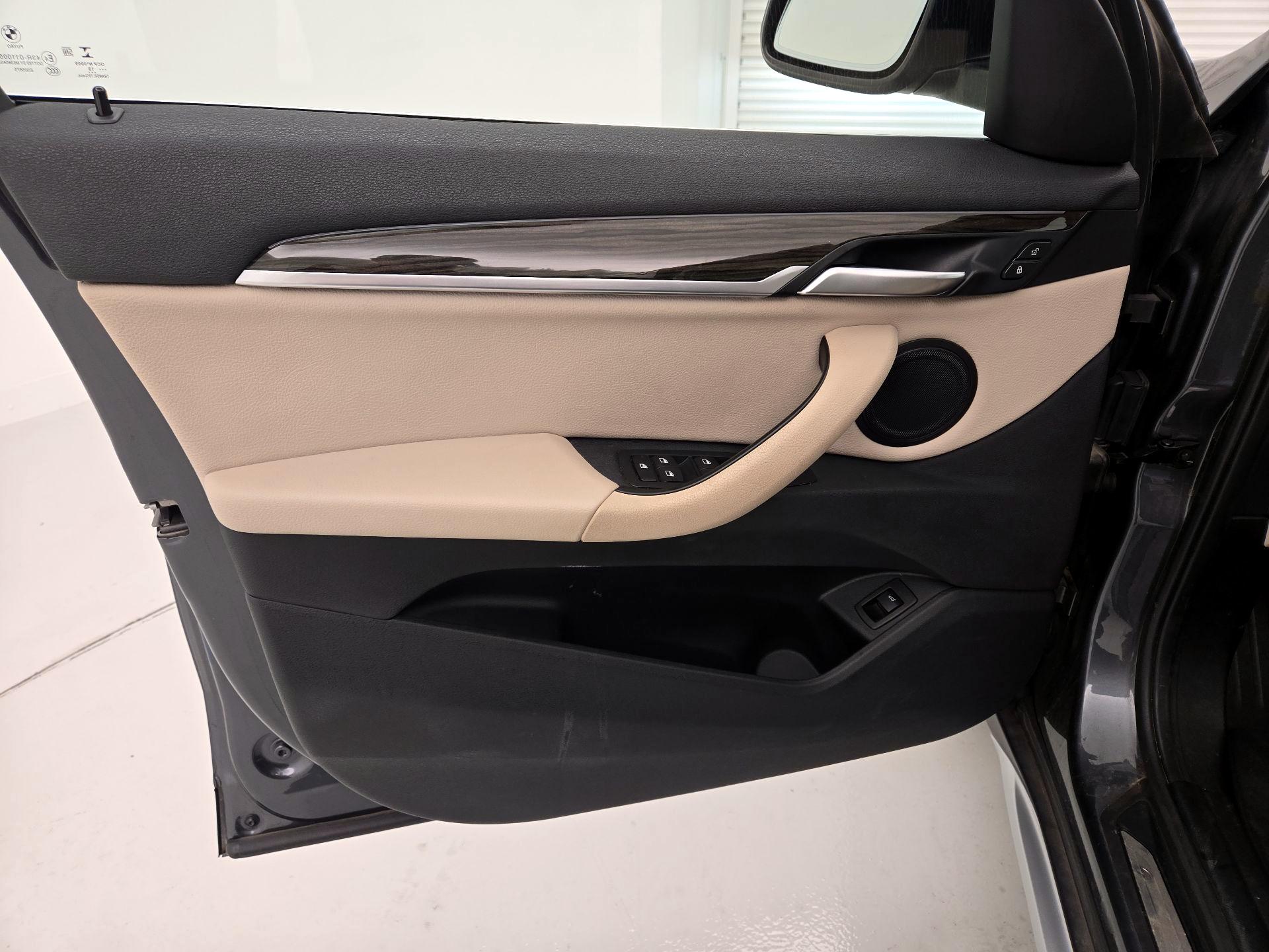 Thumbnail: 2018 BMW X1 - 12