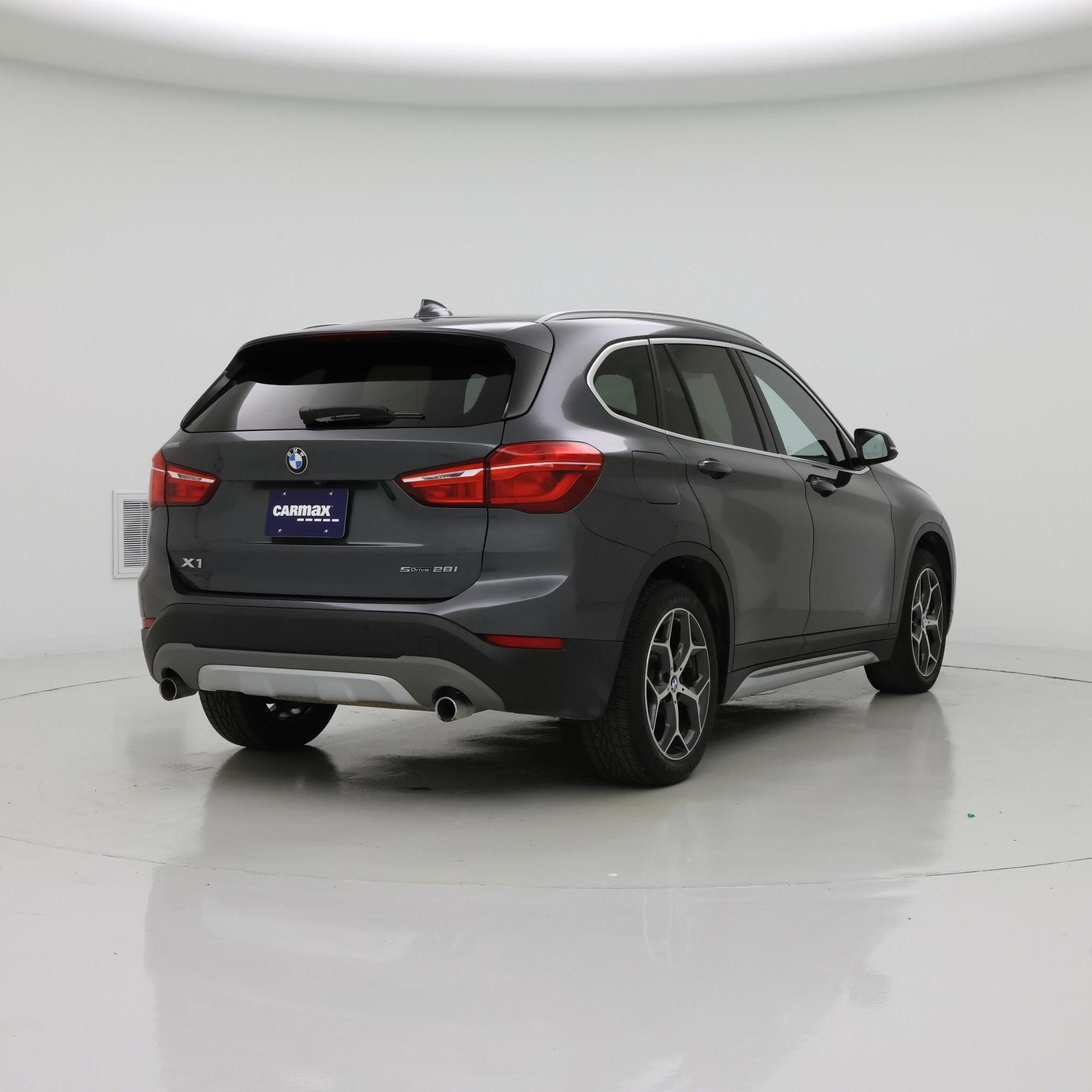 Thumbnail: 2018 BMW X1 - 8
