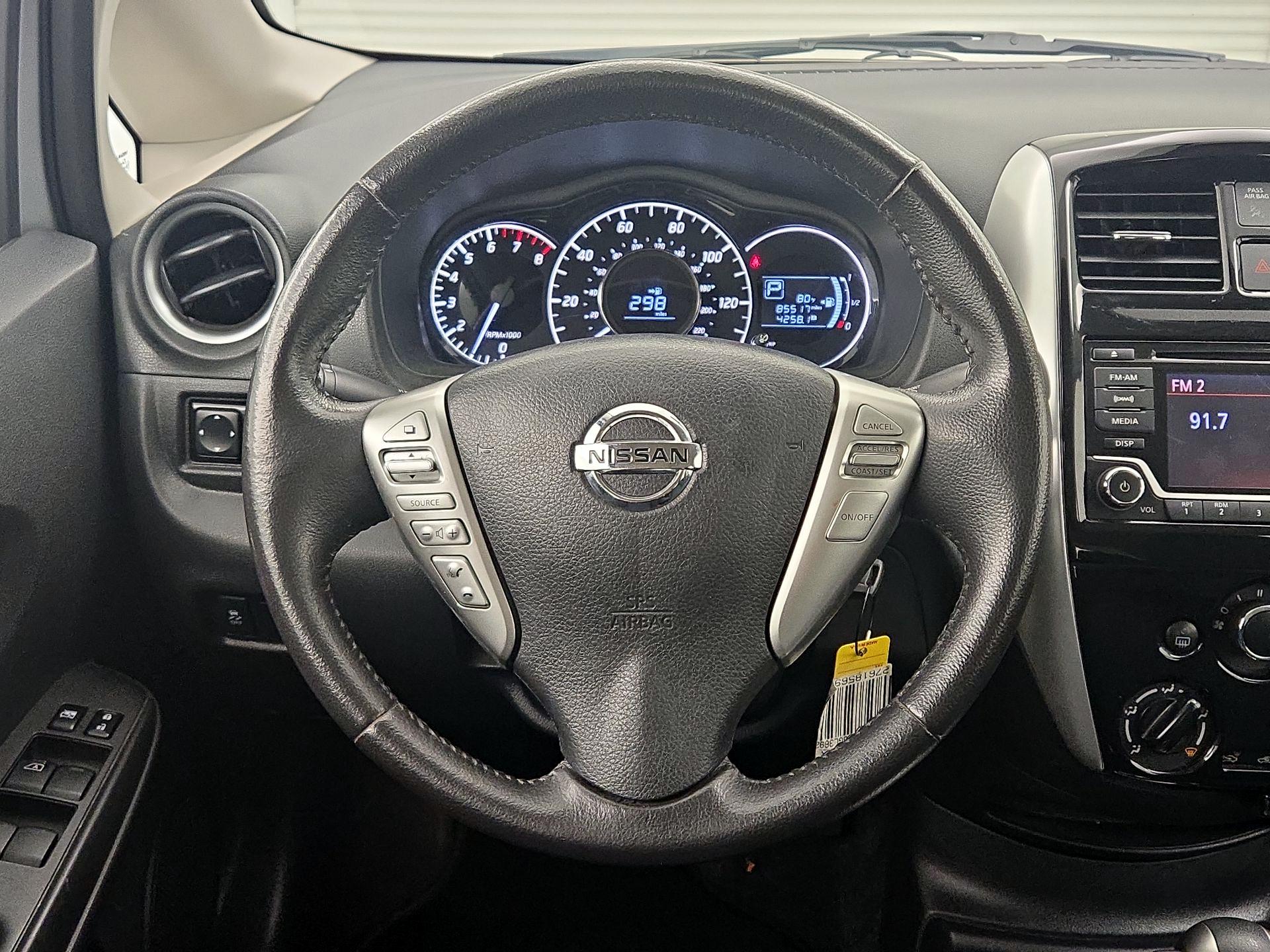 Thumbnail: 2016 Nissan Versa Note - 10