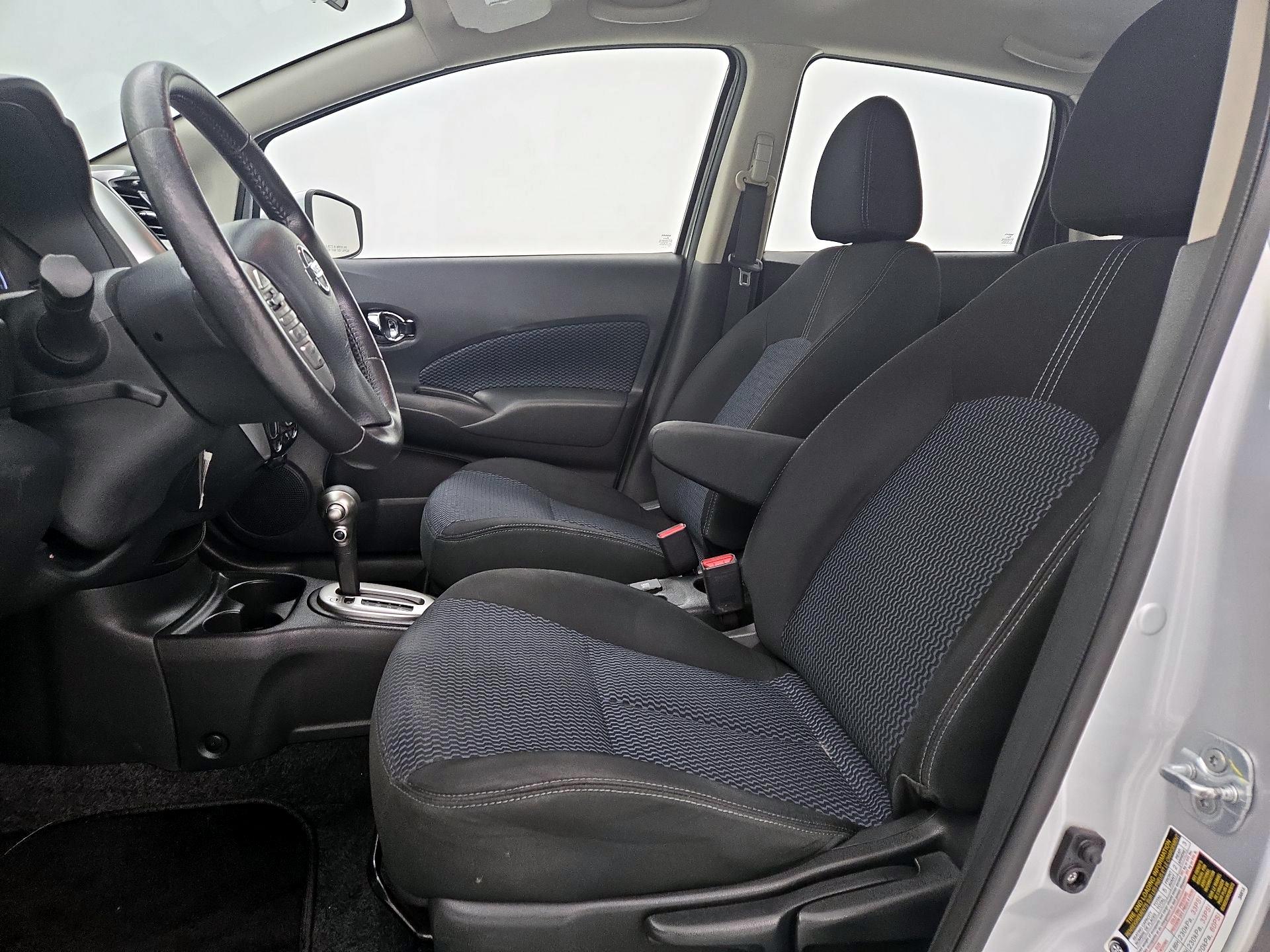 Thumbnail: 2016 Nissan Versa Note - 11