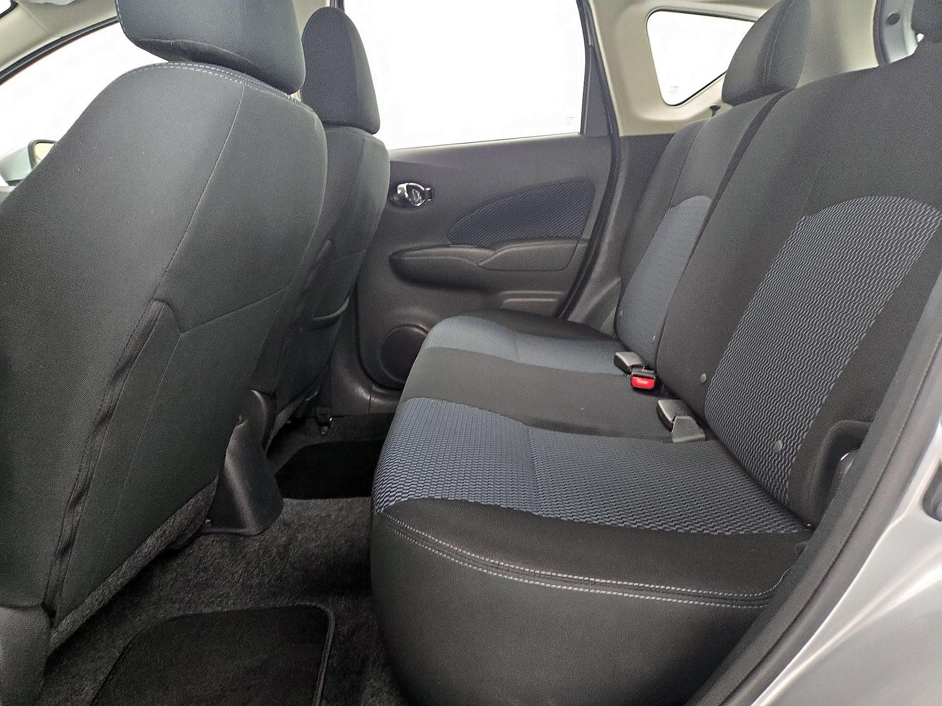Thumbnail: 2016 Nissan Versa Note - 19