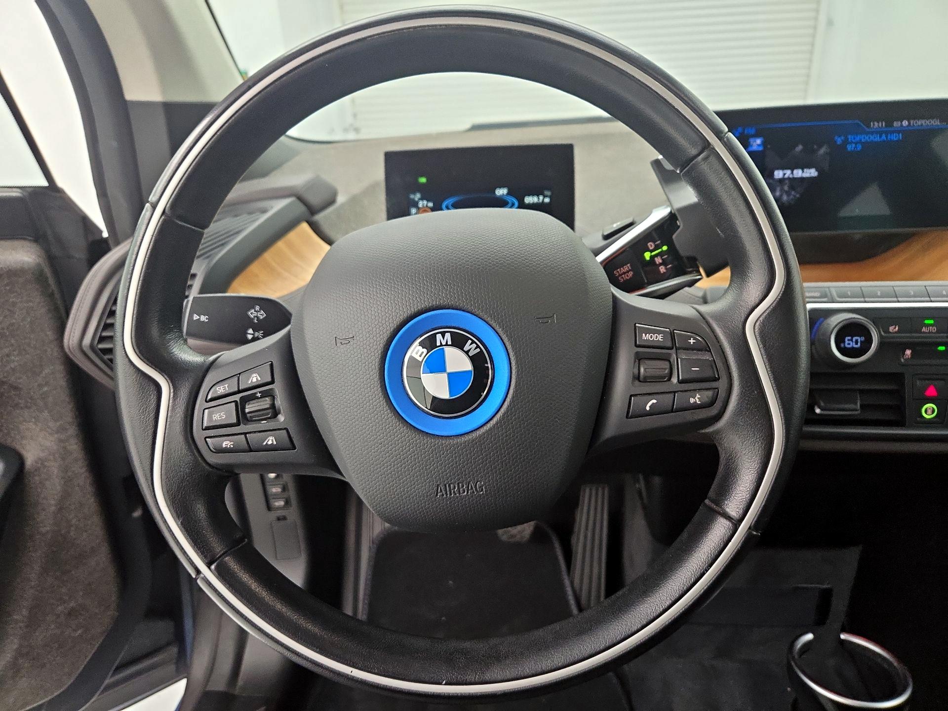 Thumbnail: 2015 BMW i3 - 10