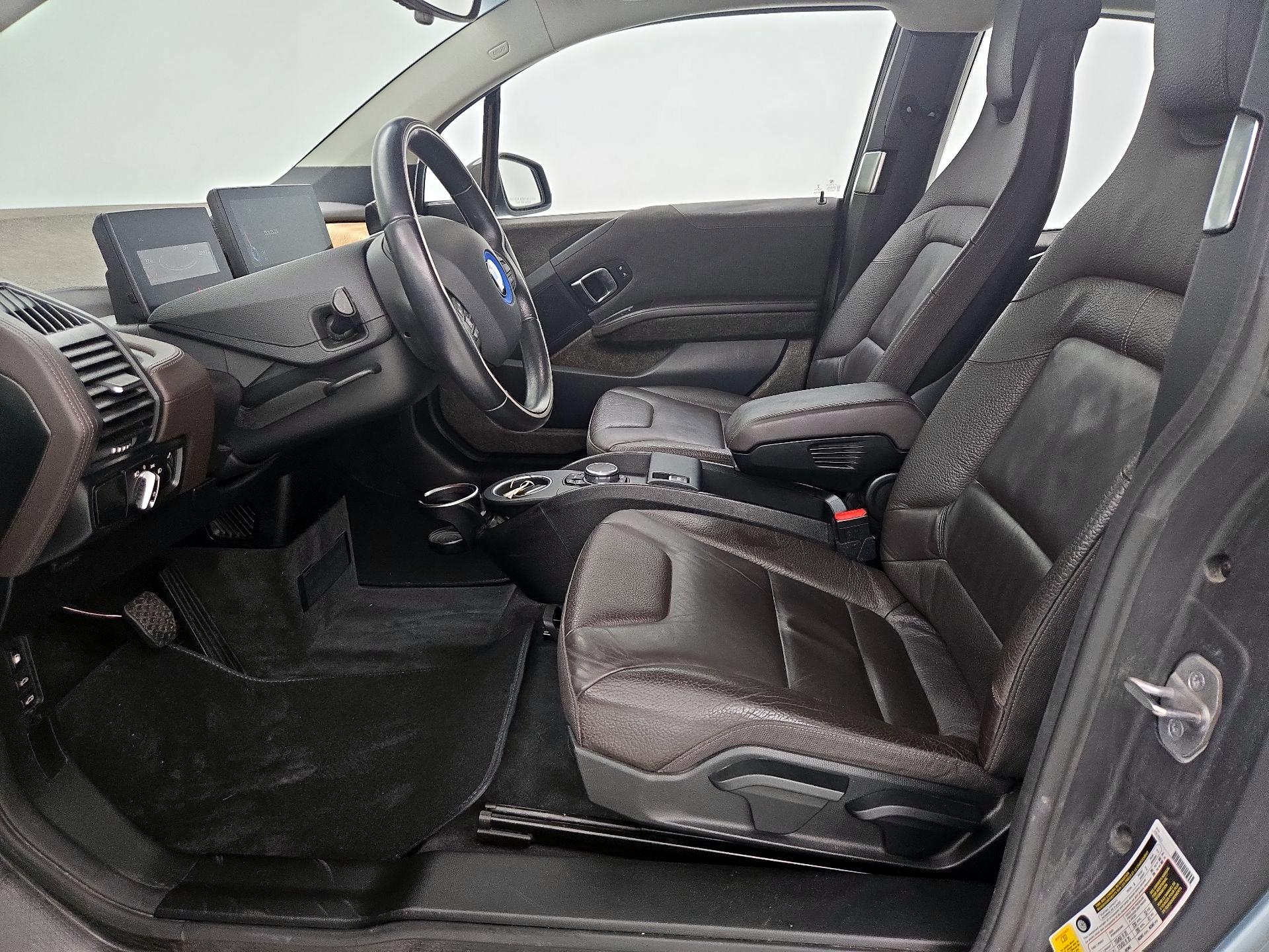 Thumbnail: 2015 BMW i3 - 11