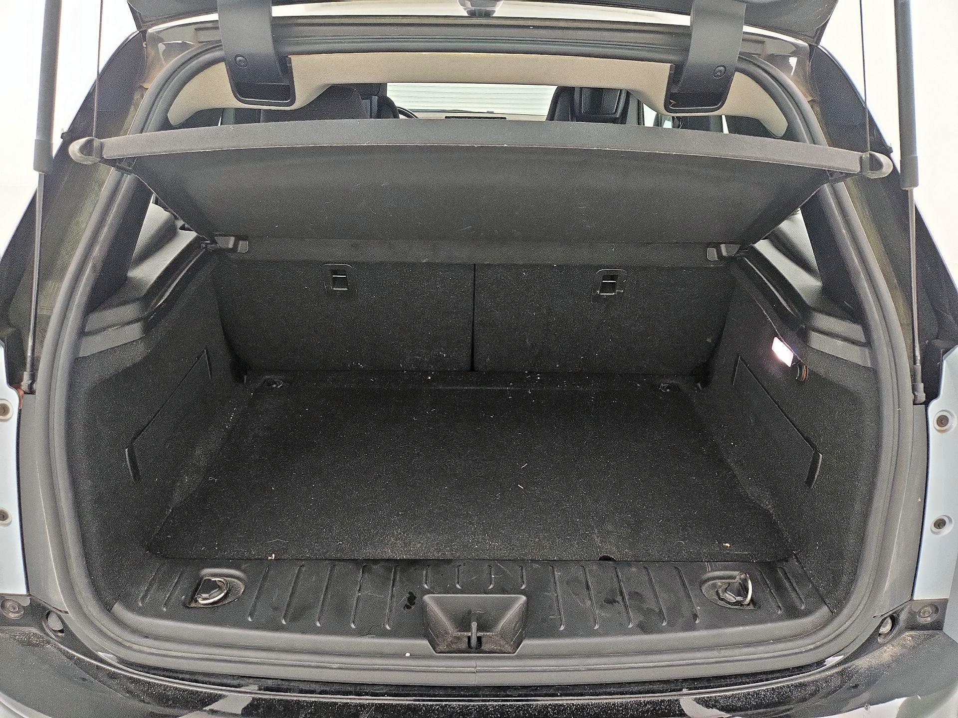 Thumbnail: 2015 BMW i3 - 20