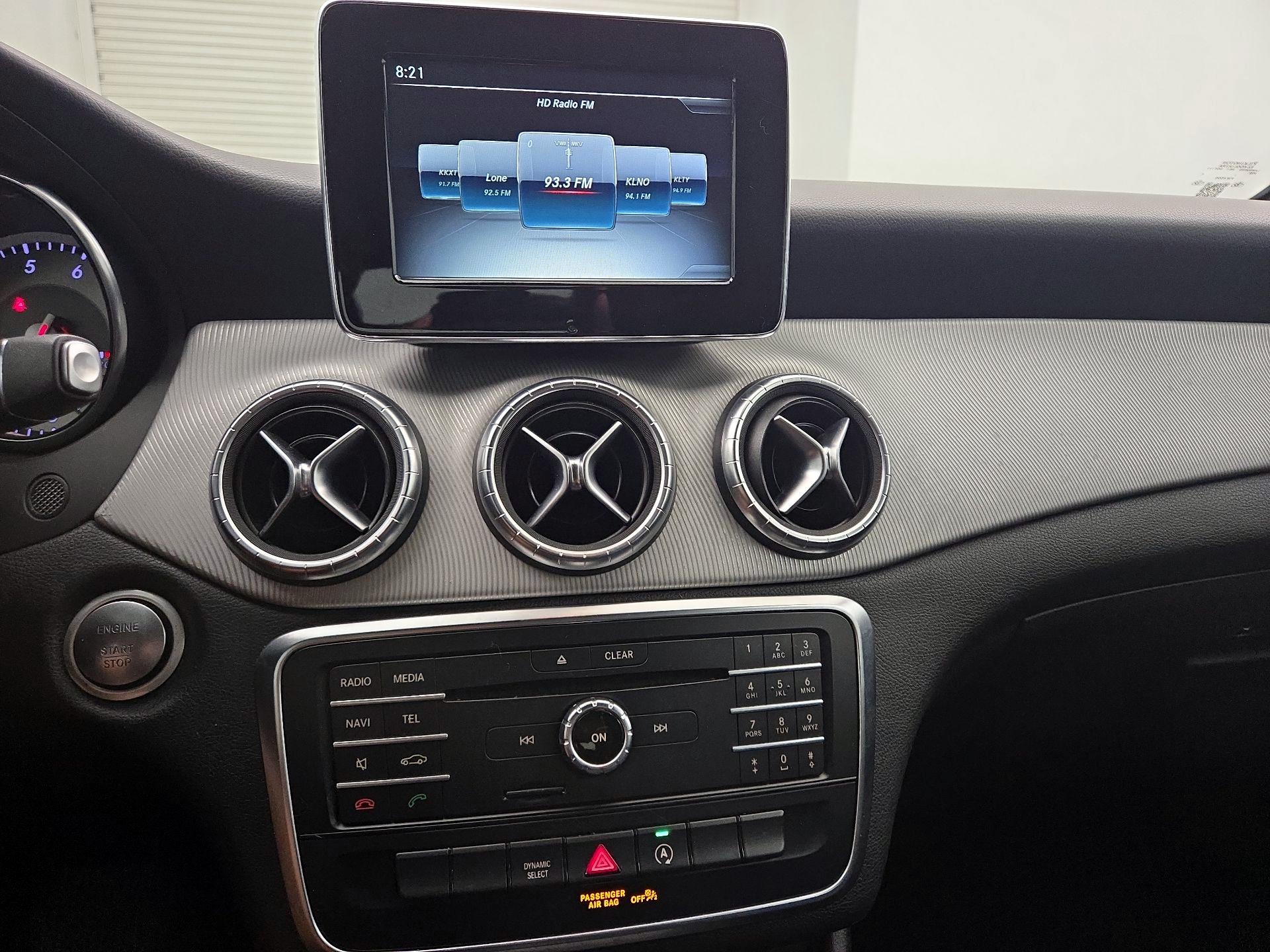 Thumbnail: 2016 Mercedes-Benz CLA - 16