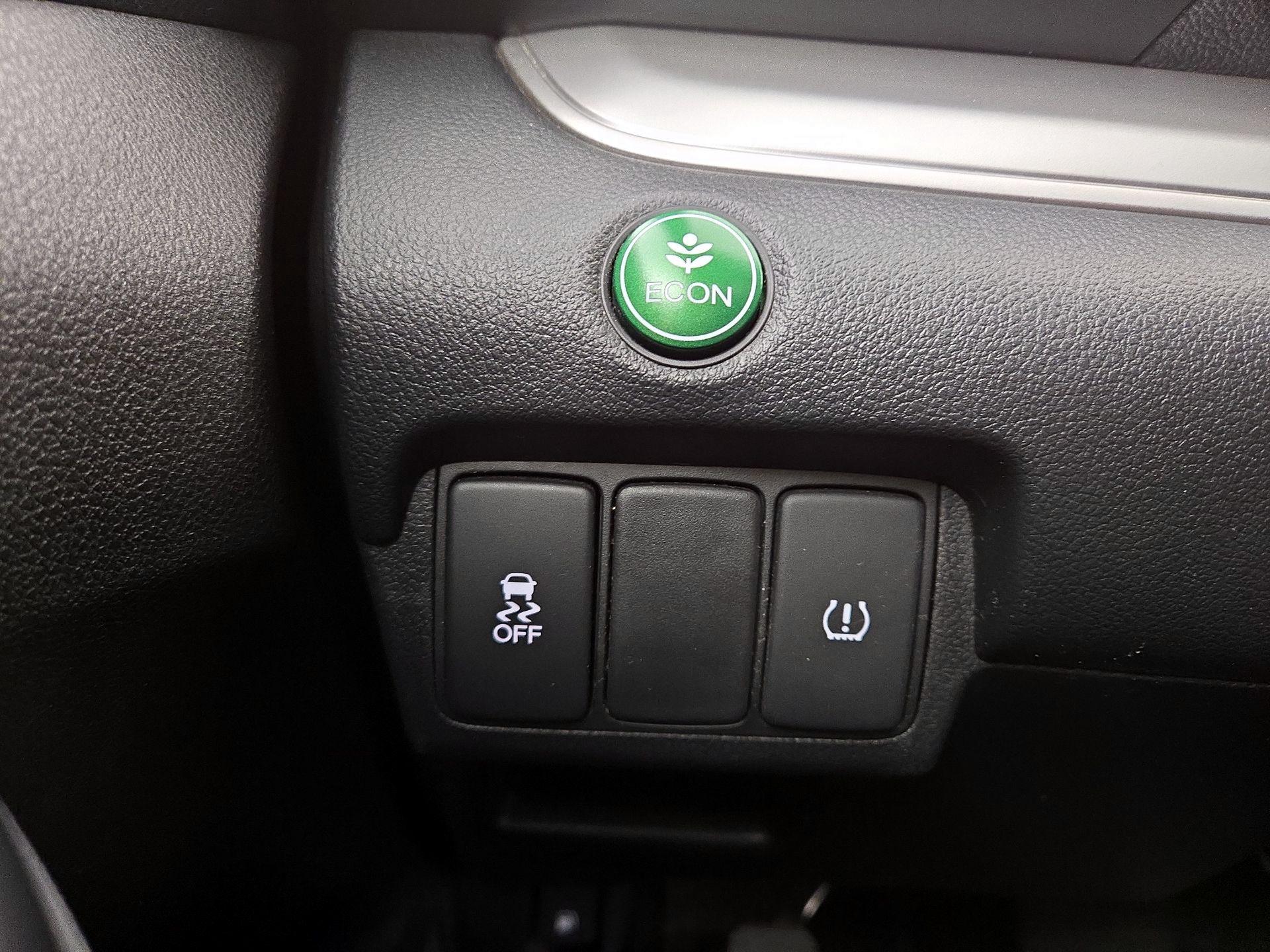 Thumbnail: 2016 Honda CR-V - 13