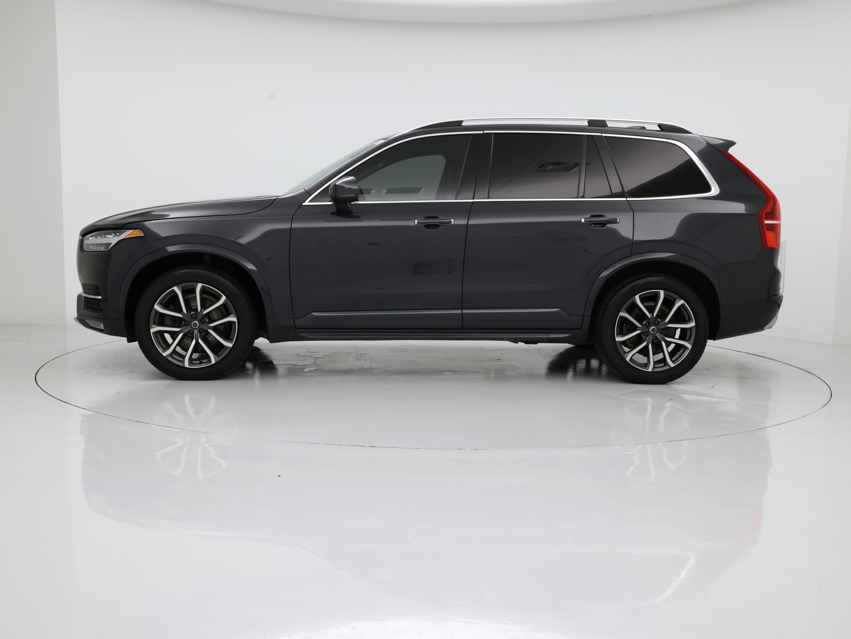 Thumbnail: 2017 Volvo XC90 - 3