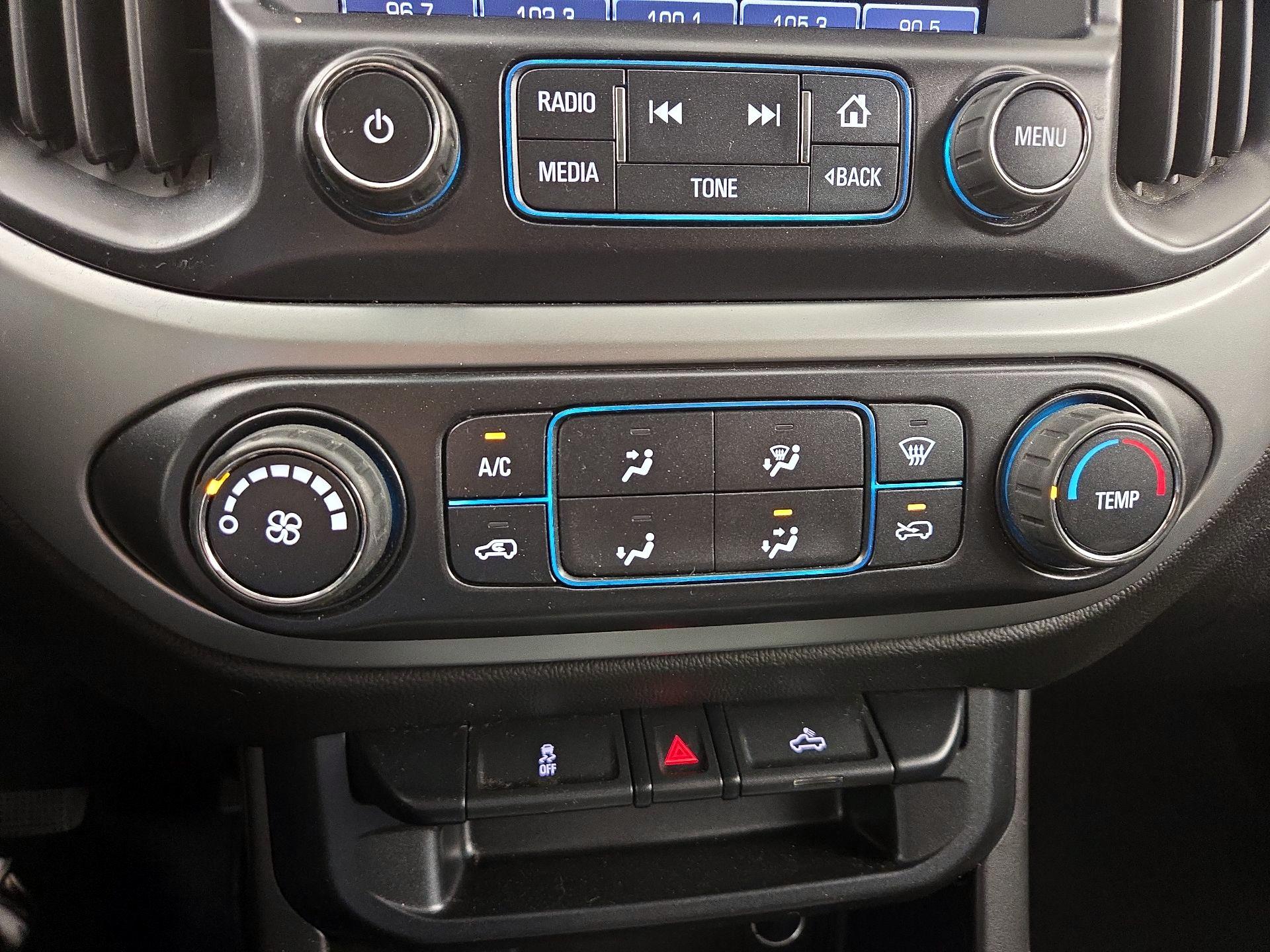 Thumbnail: 2016 Chevrolet Colorado - 16