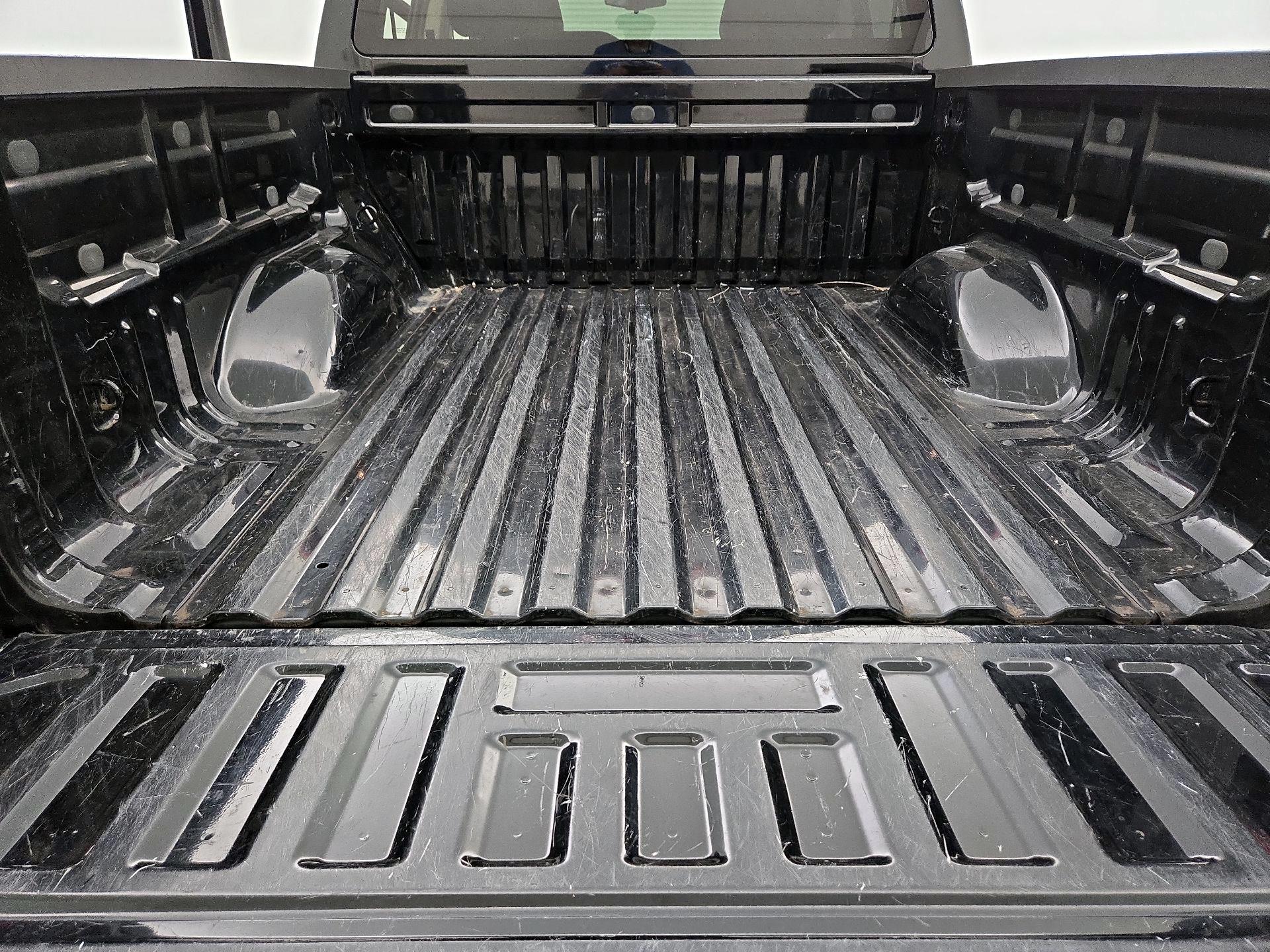 Thumbnail: 2016 Chevrolet Colorado - 20