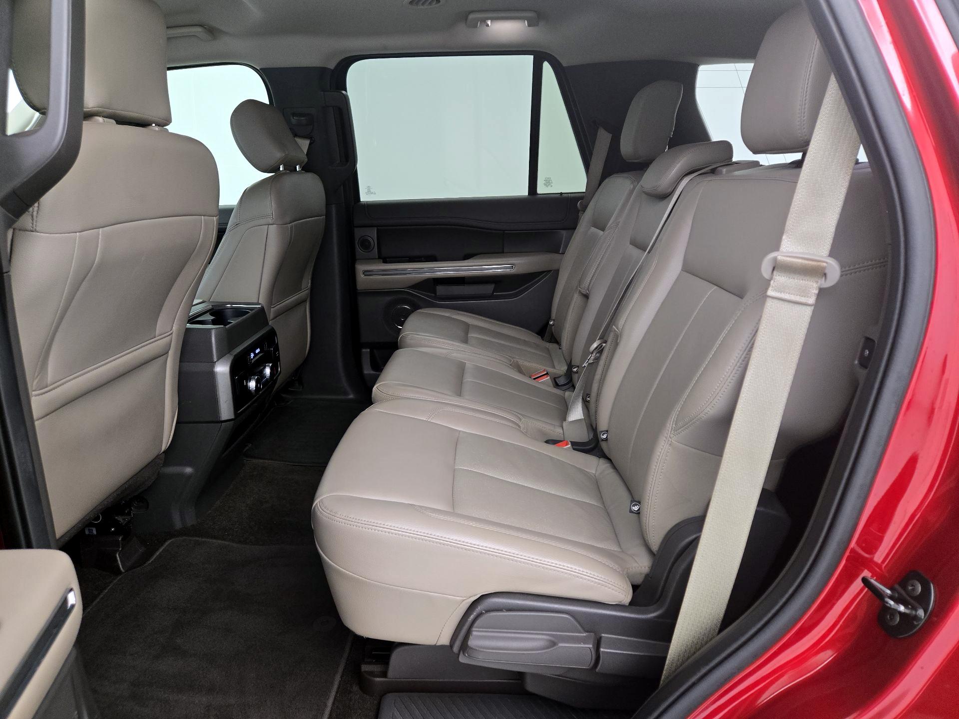 Thumbnail: 2019 Ford Expedition - 20