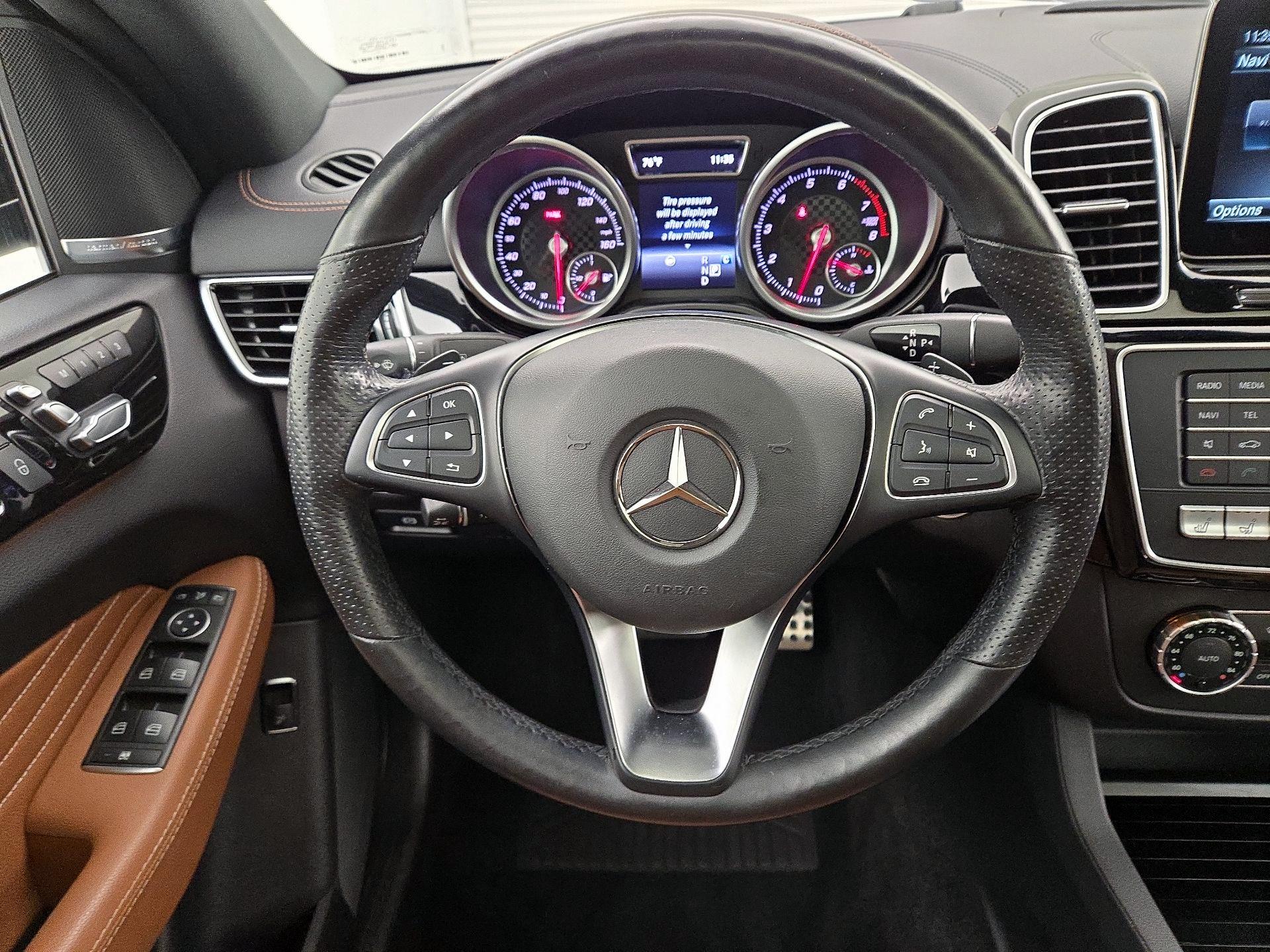 Thumbnail: 2017 Mercedes-Benz GLE - 10