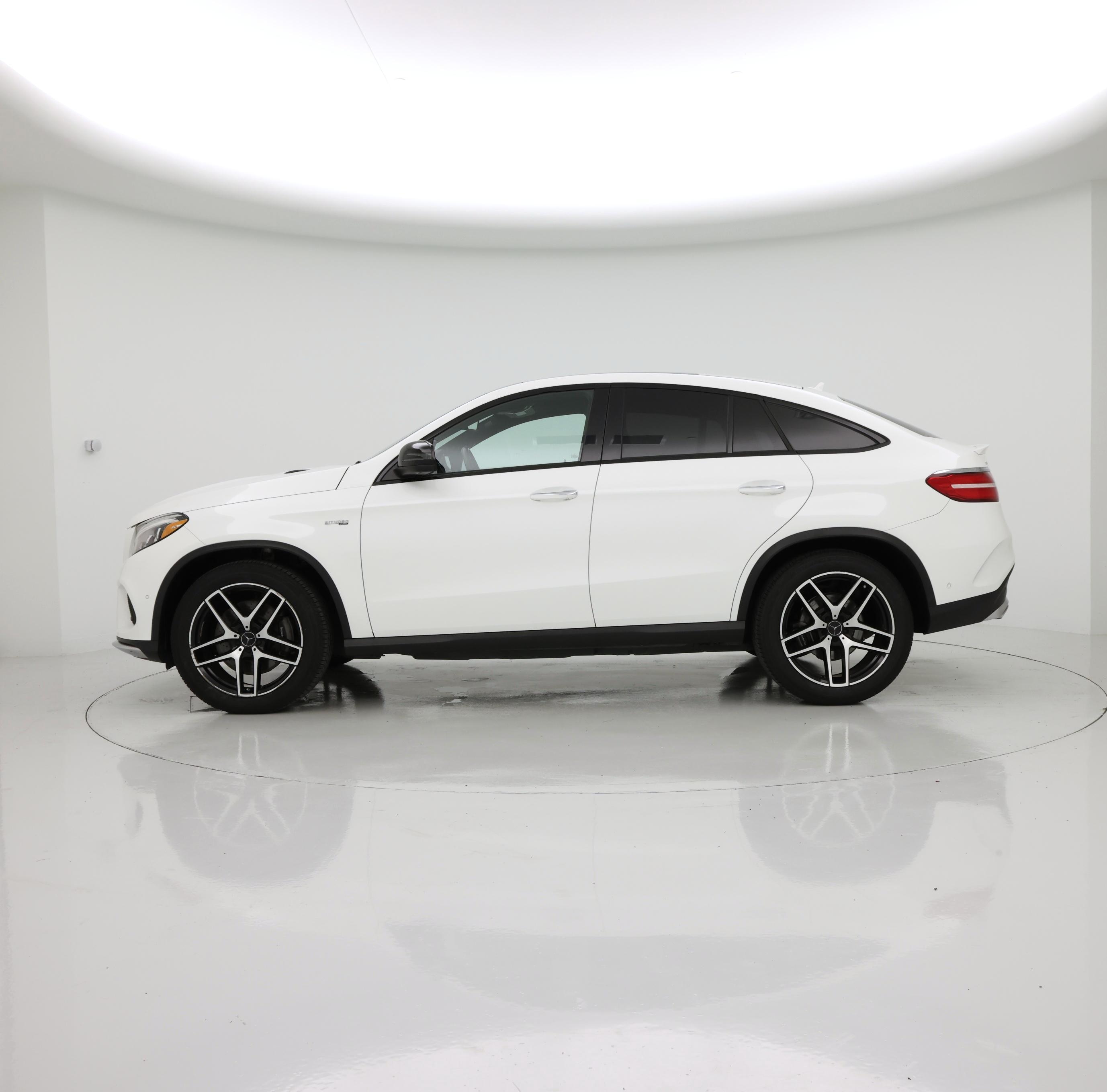 Thumbnail: 2017 Mercedes-Benz GLE - 3