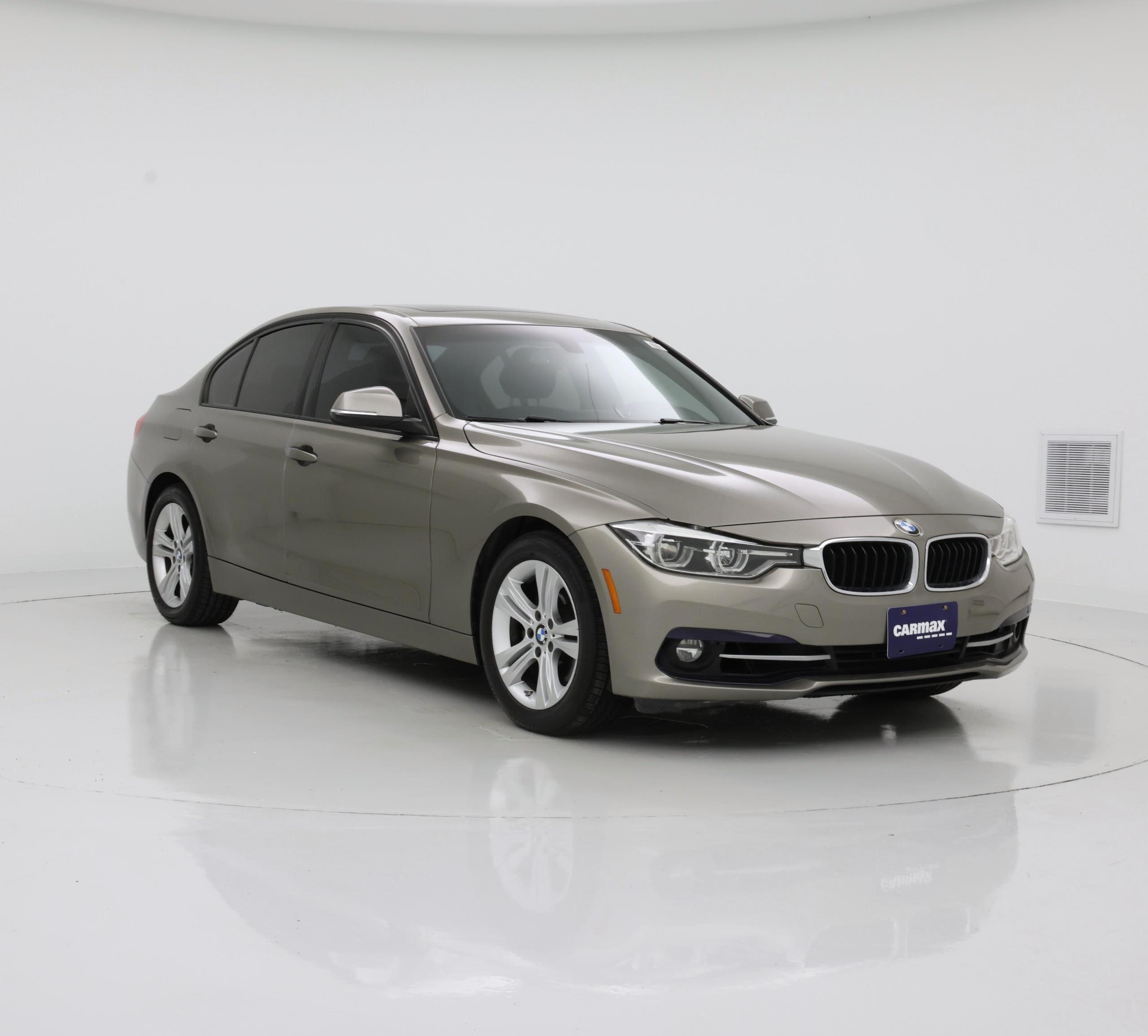 Thumbnail: 2016 BMW 3 Series - 1