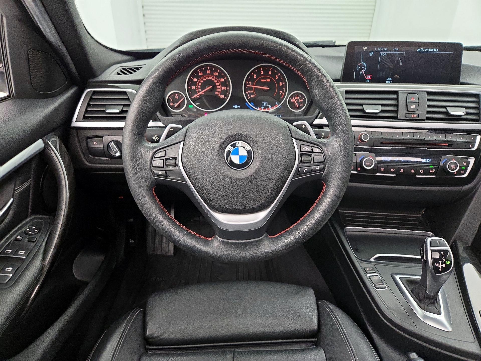 Thumbnail: 2016 BMW 3 Series - 10