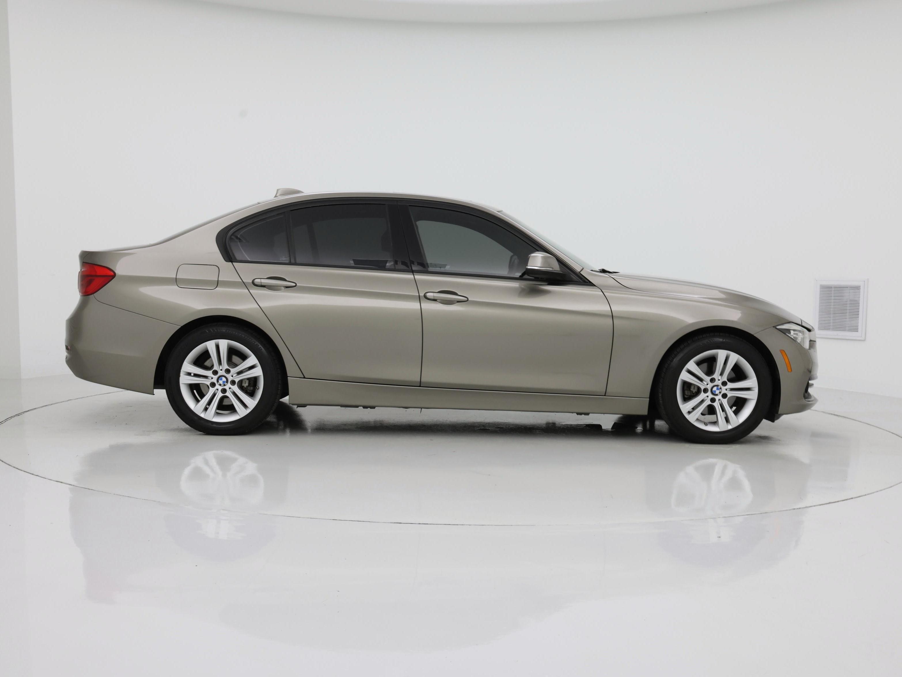 Thumbnail: 2016 BMW 3 Series - 7