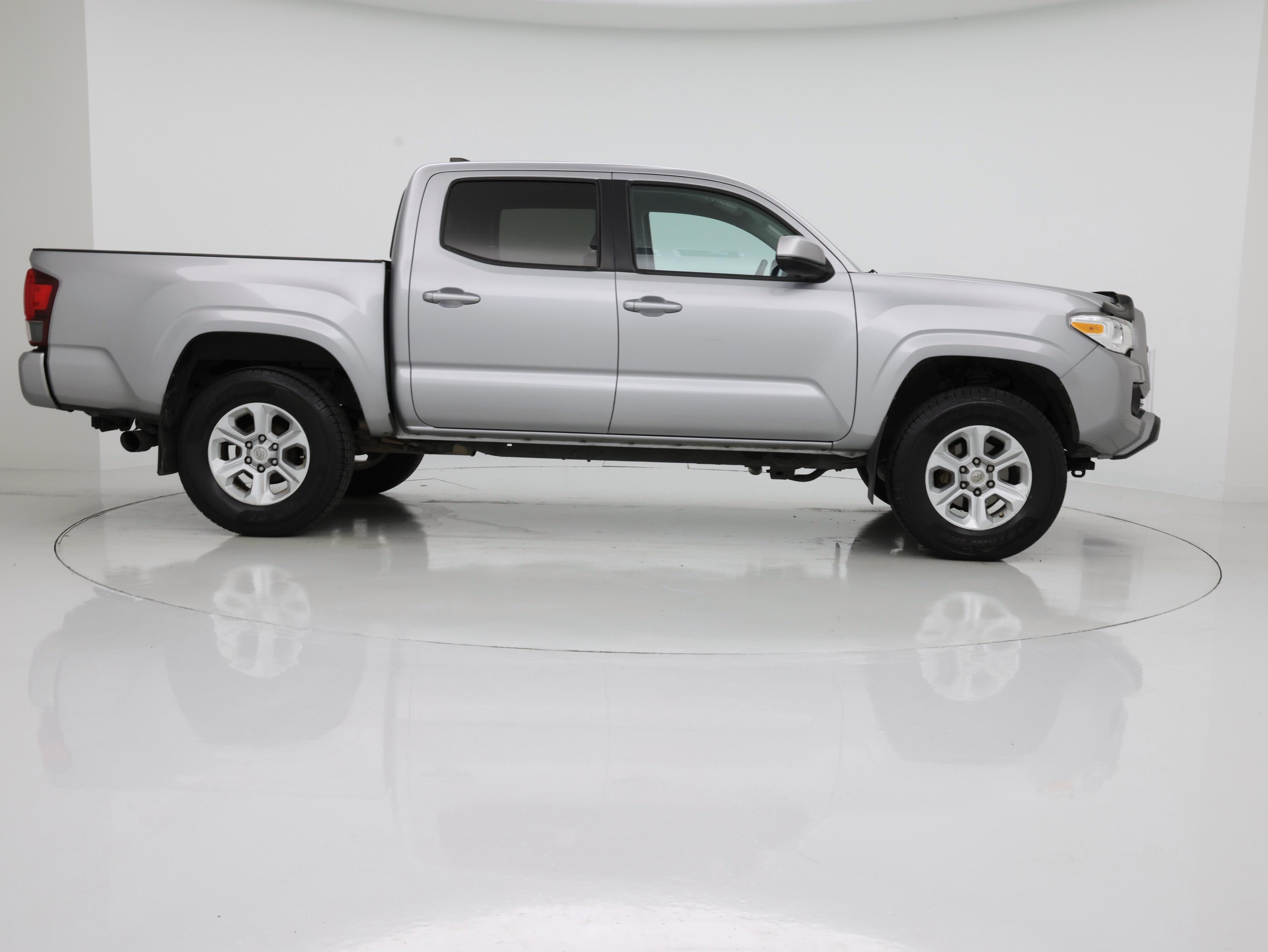 Thumbnail: 2019 Toyota Tacoma - 7