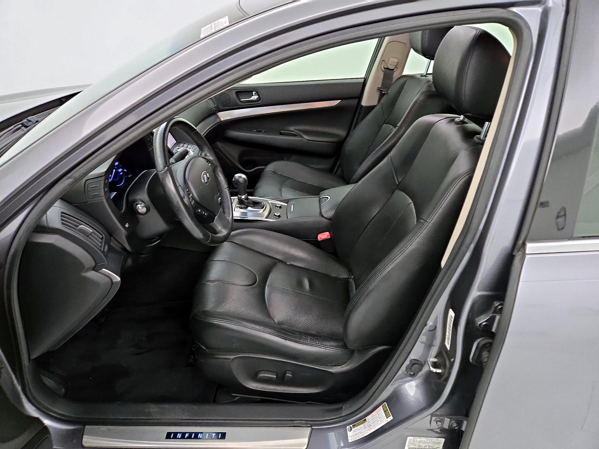 Thumbnail: 2015 INFINITI  - 11