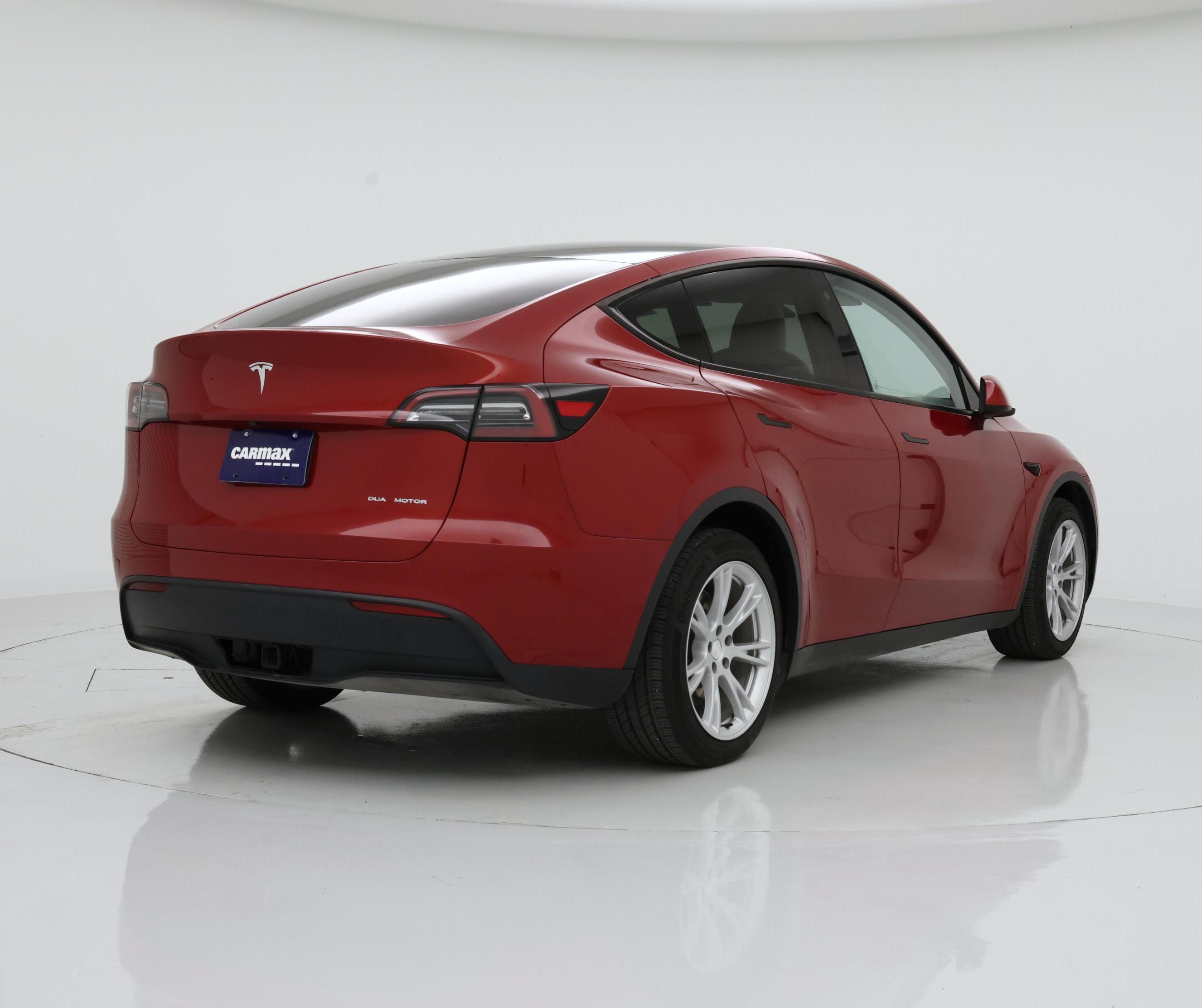 Thumbnail: 2023 Tesla Model Y - 8