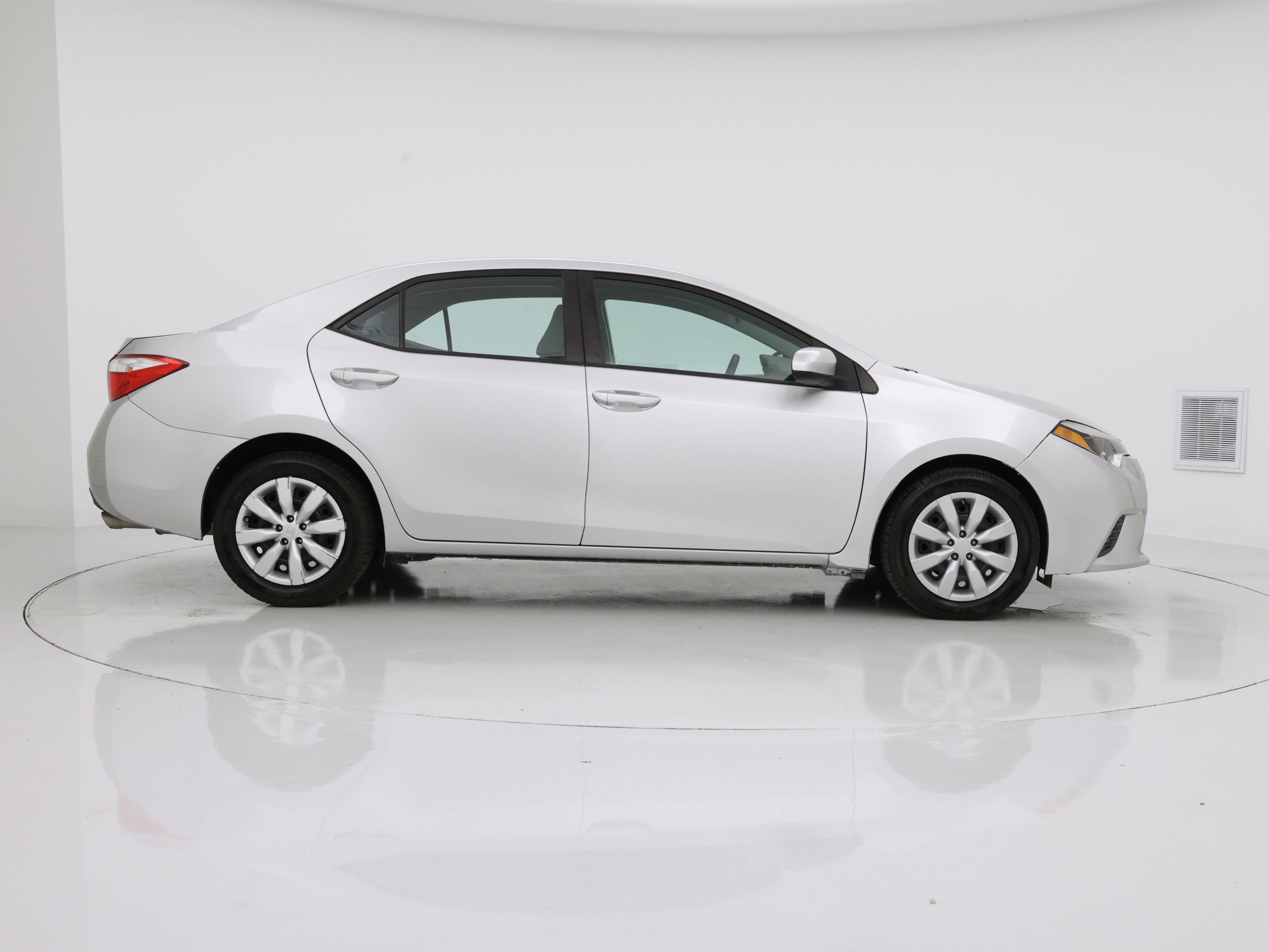 Thumbnail: 2015 Toyota Corolla - 7